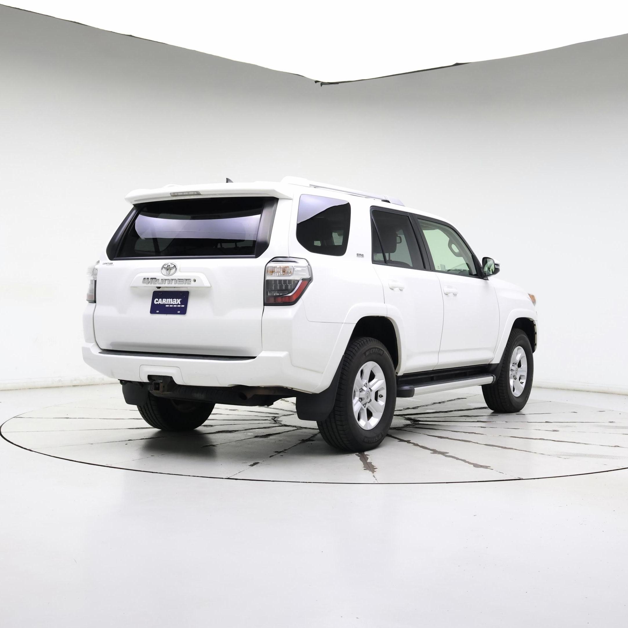 Thumbnail: 2014 Toyota 4Runner - 8