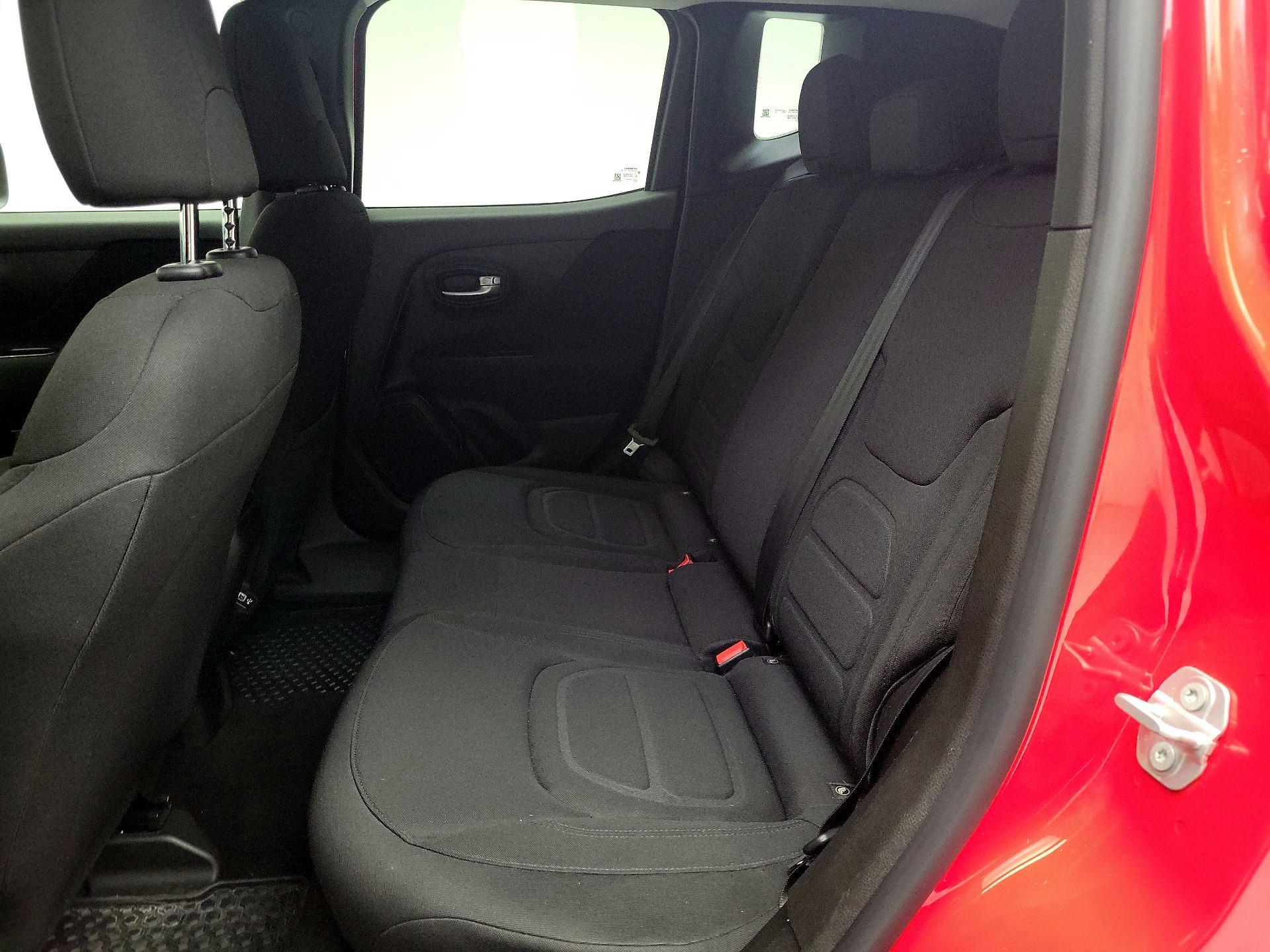 Thumbnail: 2019 Jeep Renegade - 19