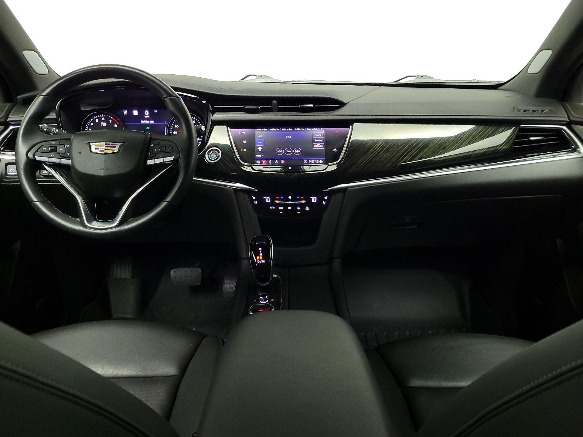 Thumbnail: 2020 Cadillac XT6 - 9