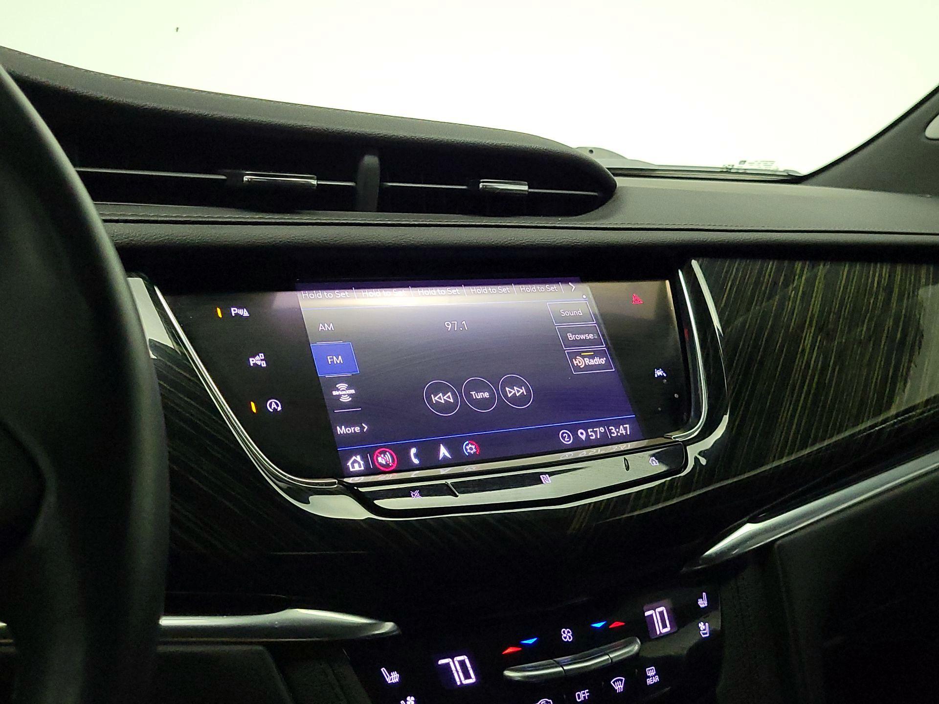 Thumbnail: 2020 Cadillac XT6 - 15