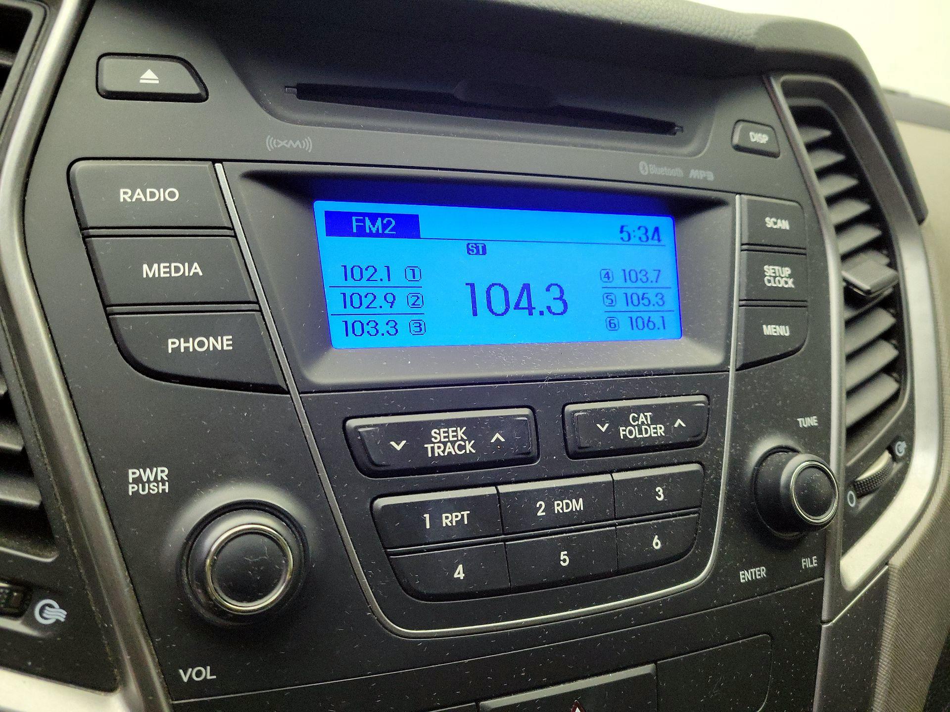 Thumbnail: 2015 Hyundai Santa Fe - 13