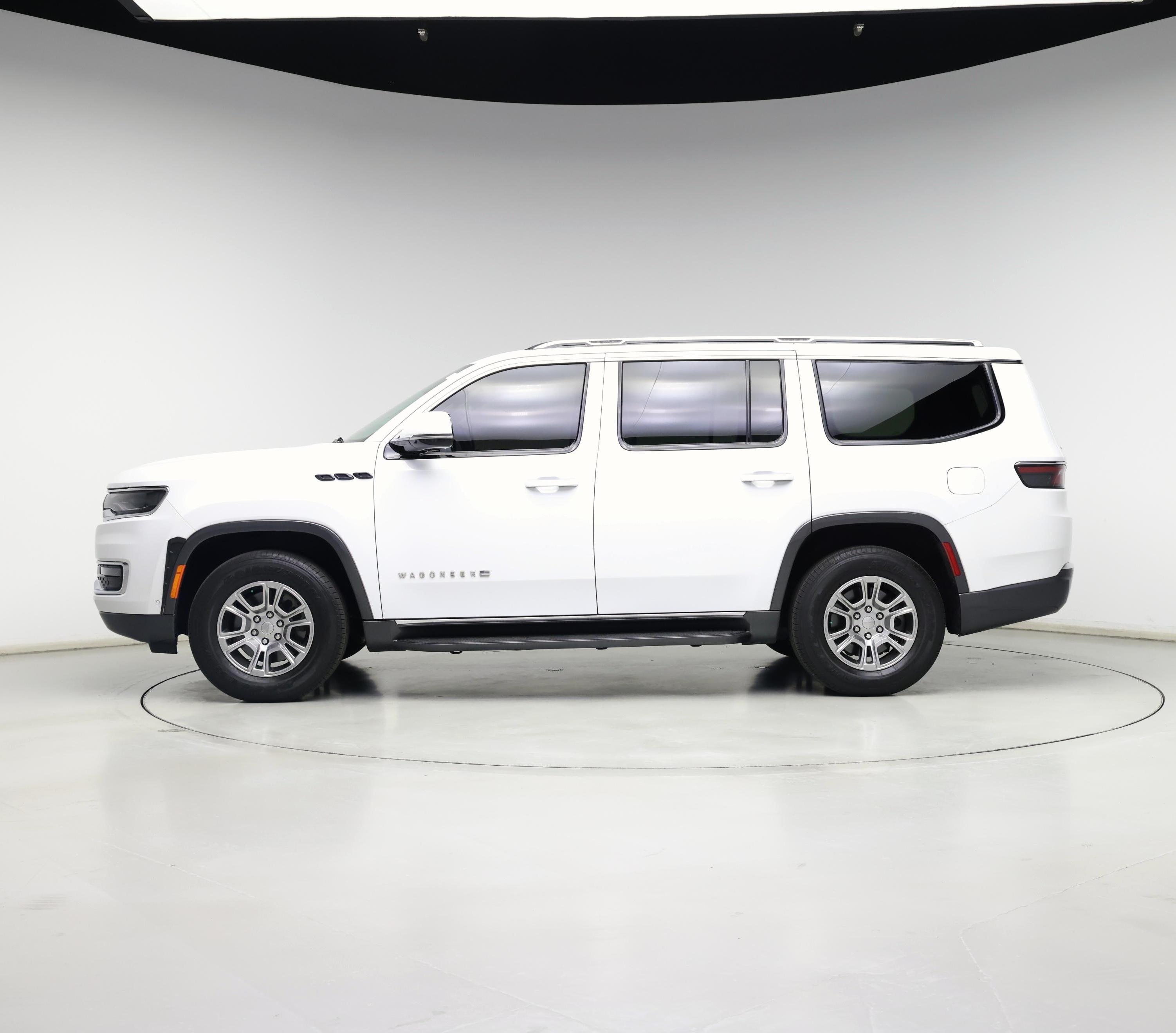 Thumbnail: 2022 Jeep Wagoneer - 3