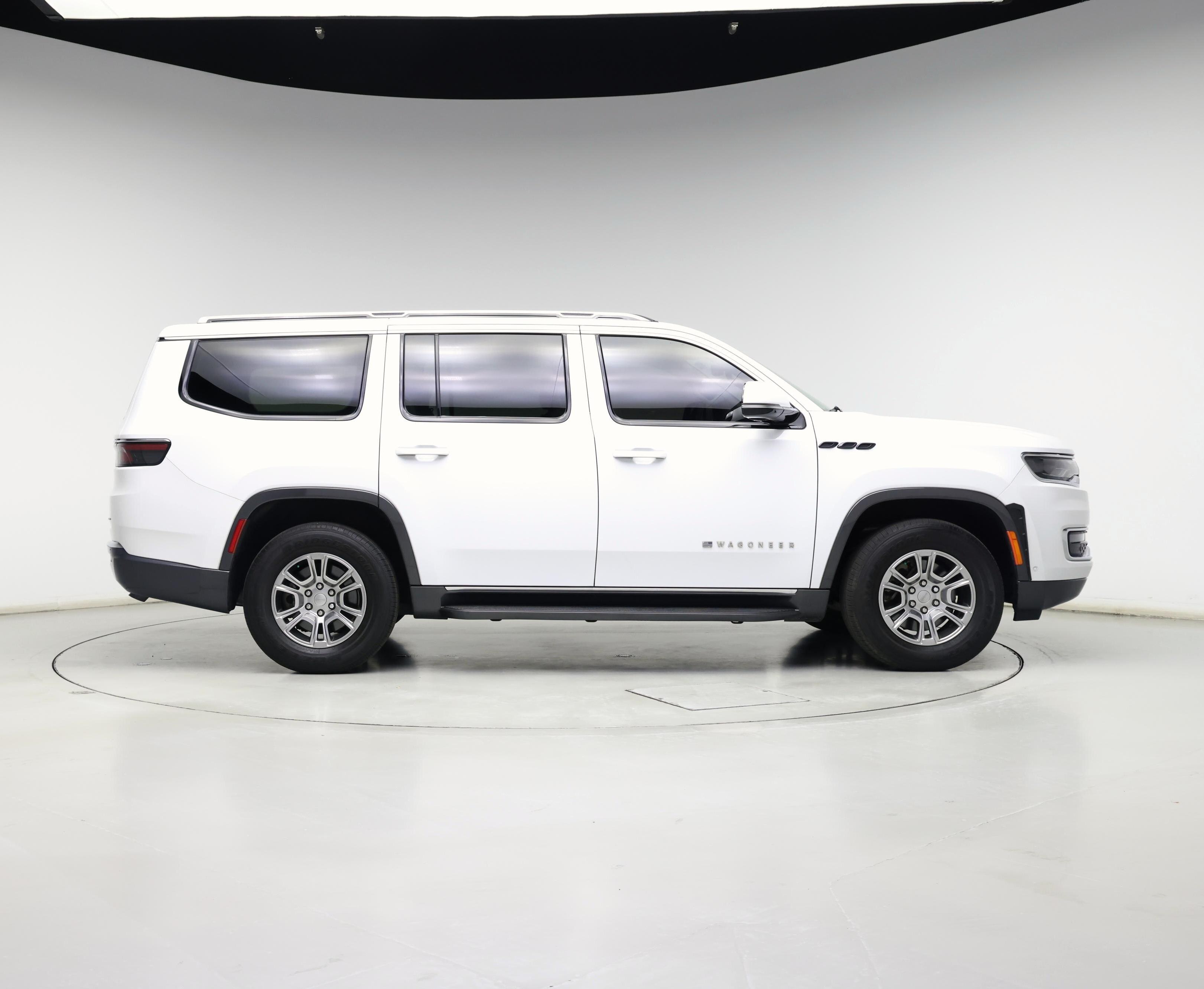 Thumbnail: 2022 Jeep Wagoneer - 7