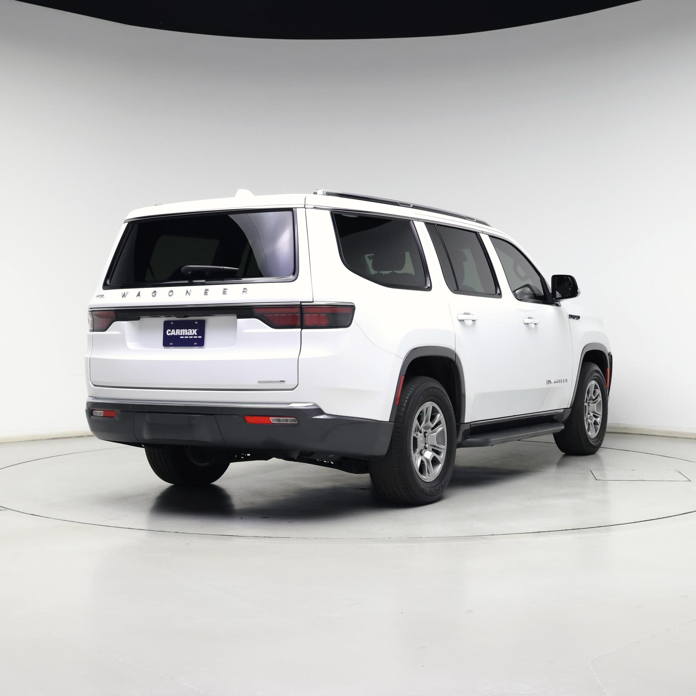 Thumbnail: 2022 Jeep Wagoneer - 8