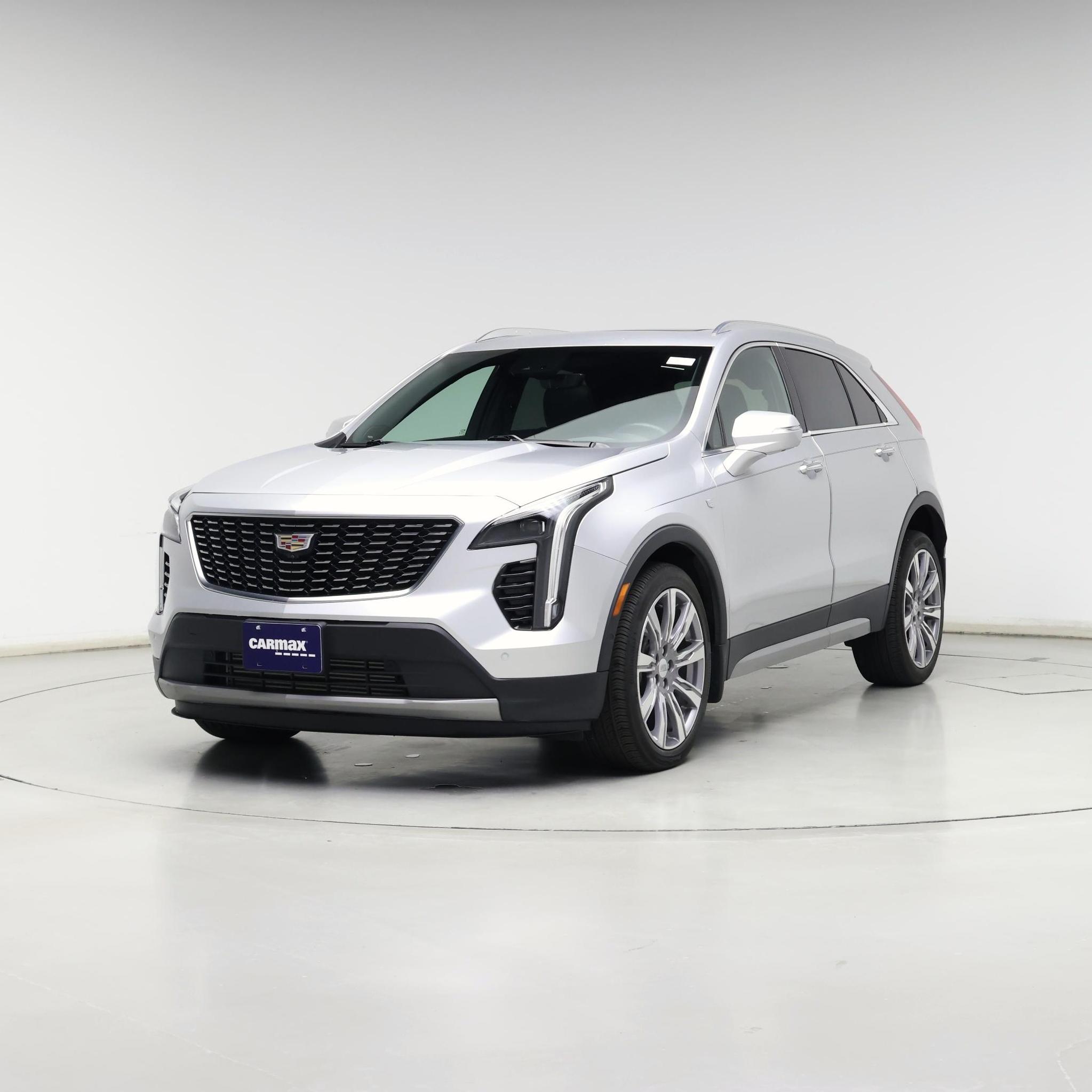 Thumbnail: 2020 Cadillac XT4 - 4