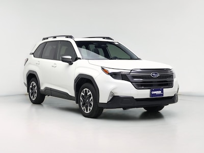 White 2025 Subaru Forester Premium