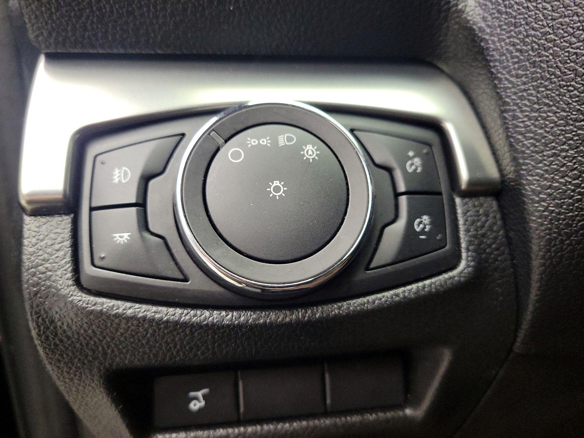 Thumbnail: 2018 Ford Explorer - 13