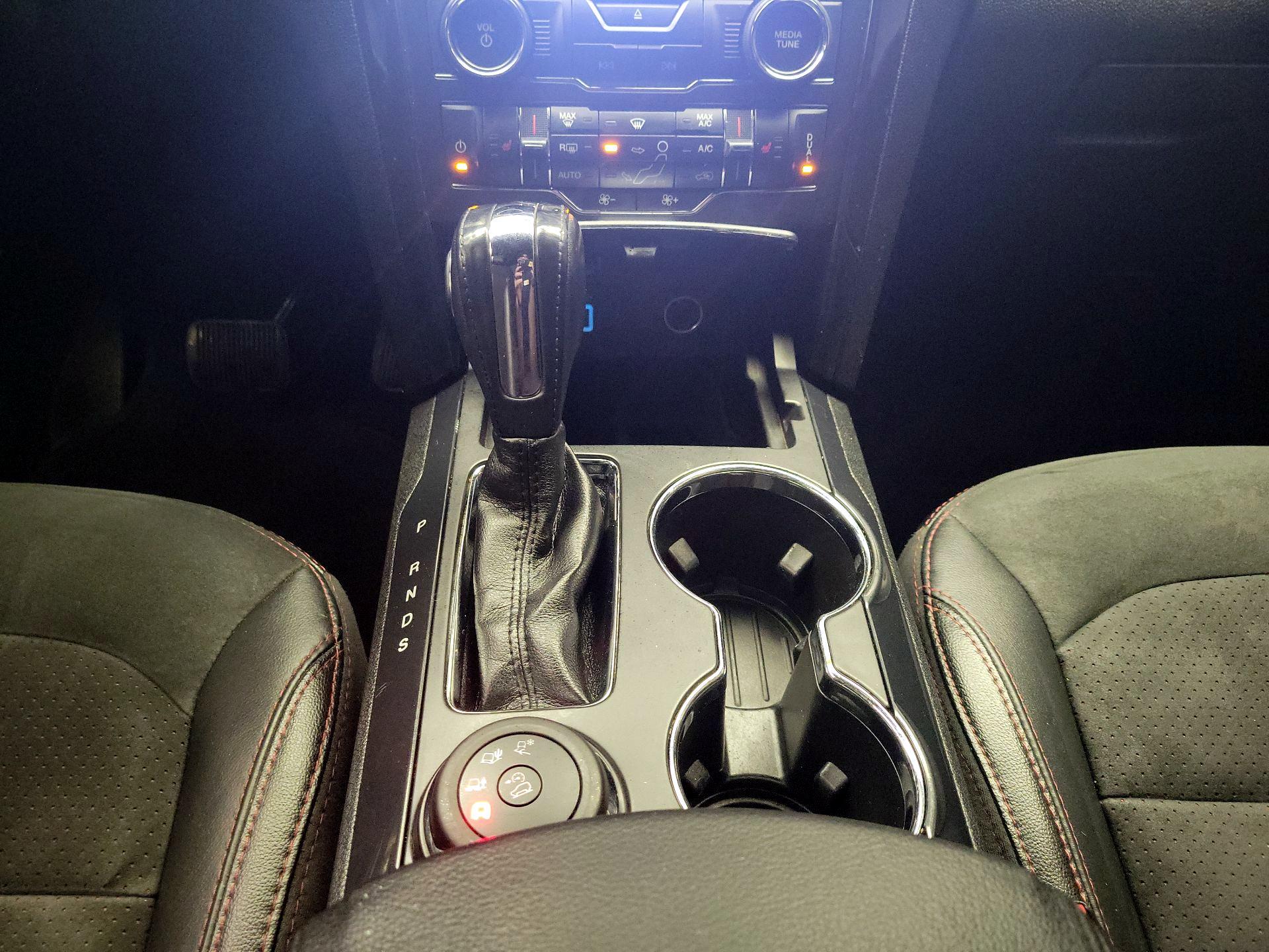 Thumbnail: 2018 Ford Explorer - 18