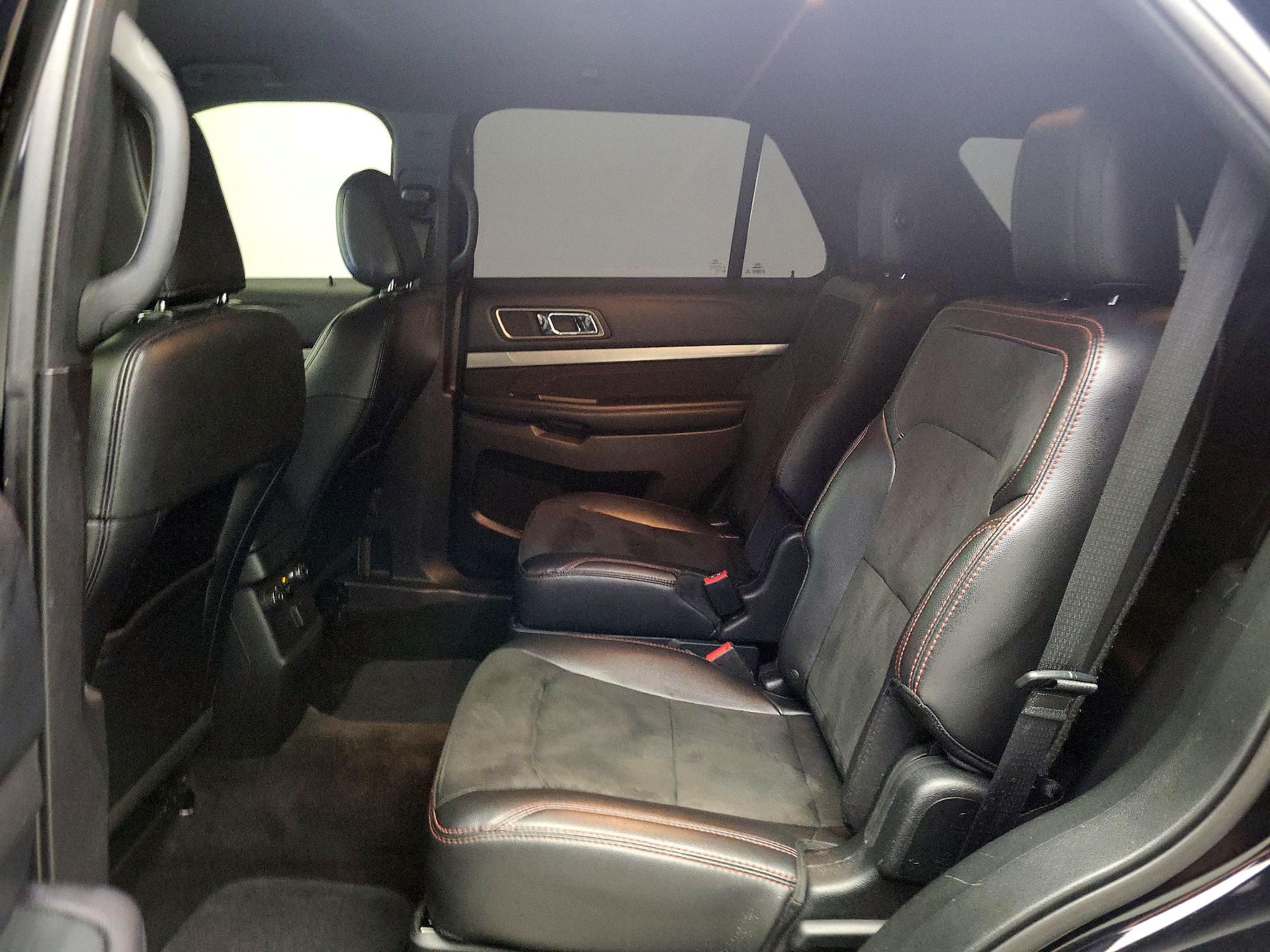 Thumbnail: 2018 Ford Explorer - 20