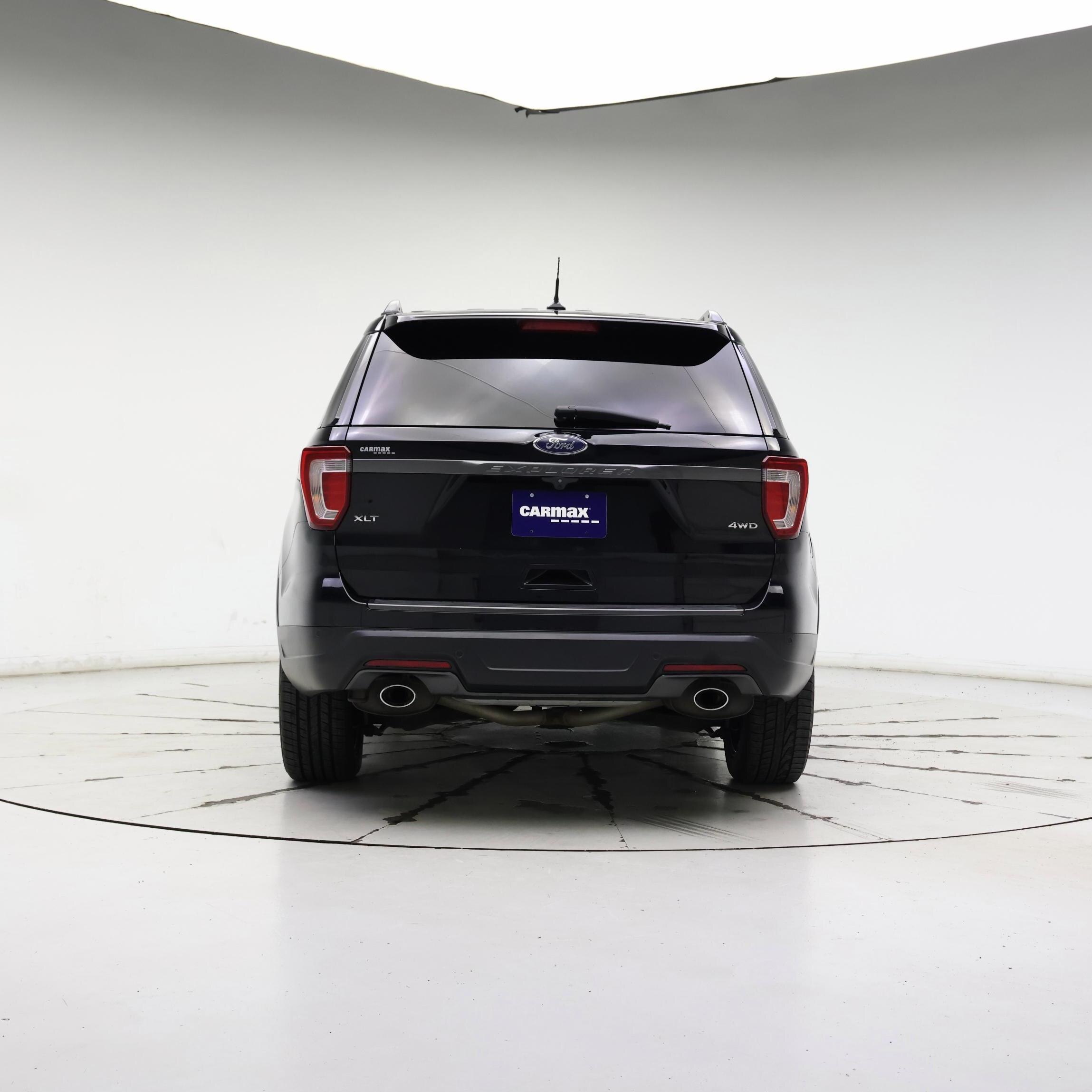 Thumbnail: 2018 Ford Explorer - 6