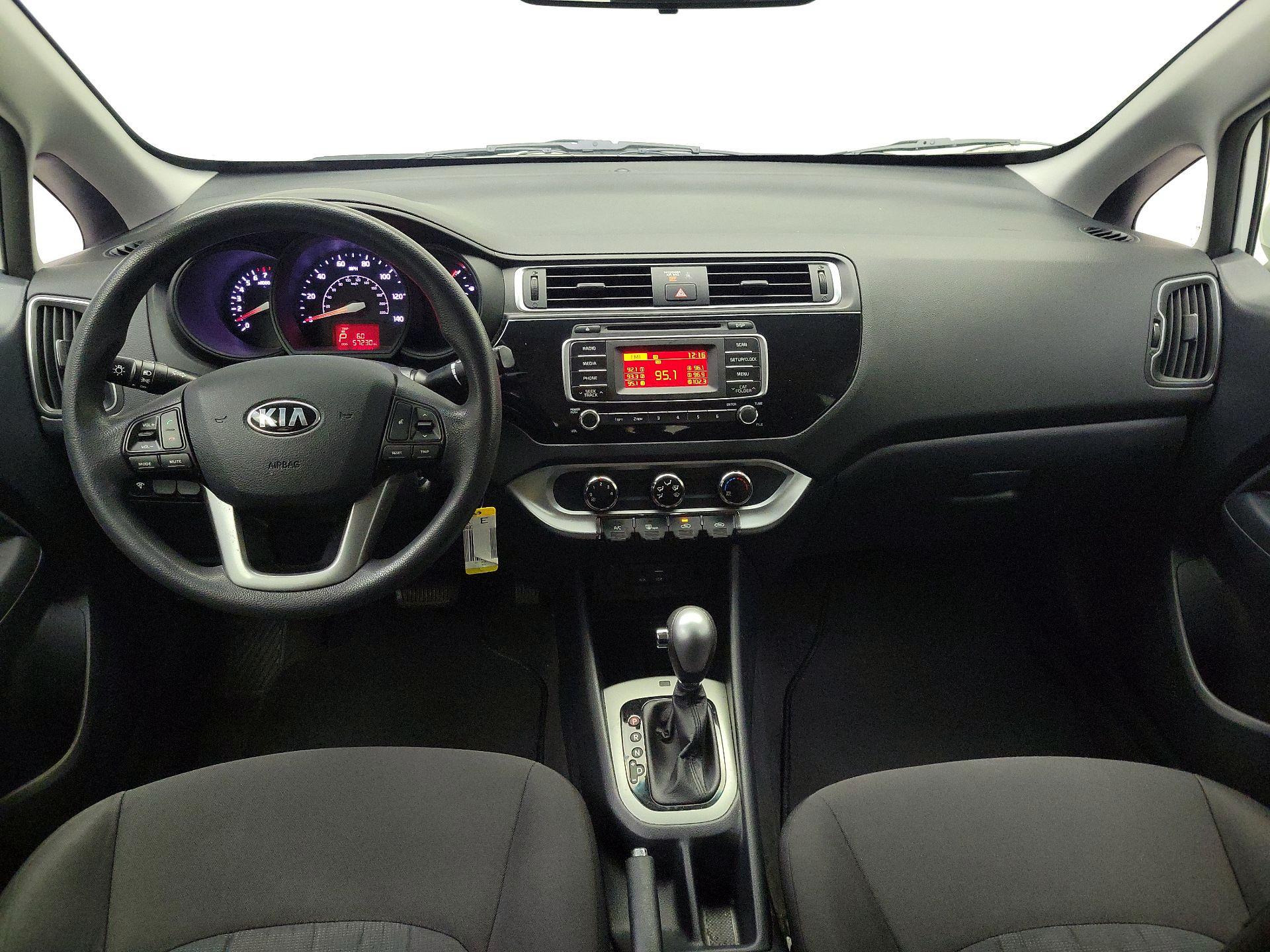 Thumbnail: 2017 Kia Rio - 9