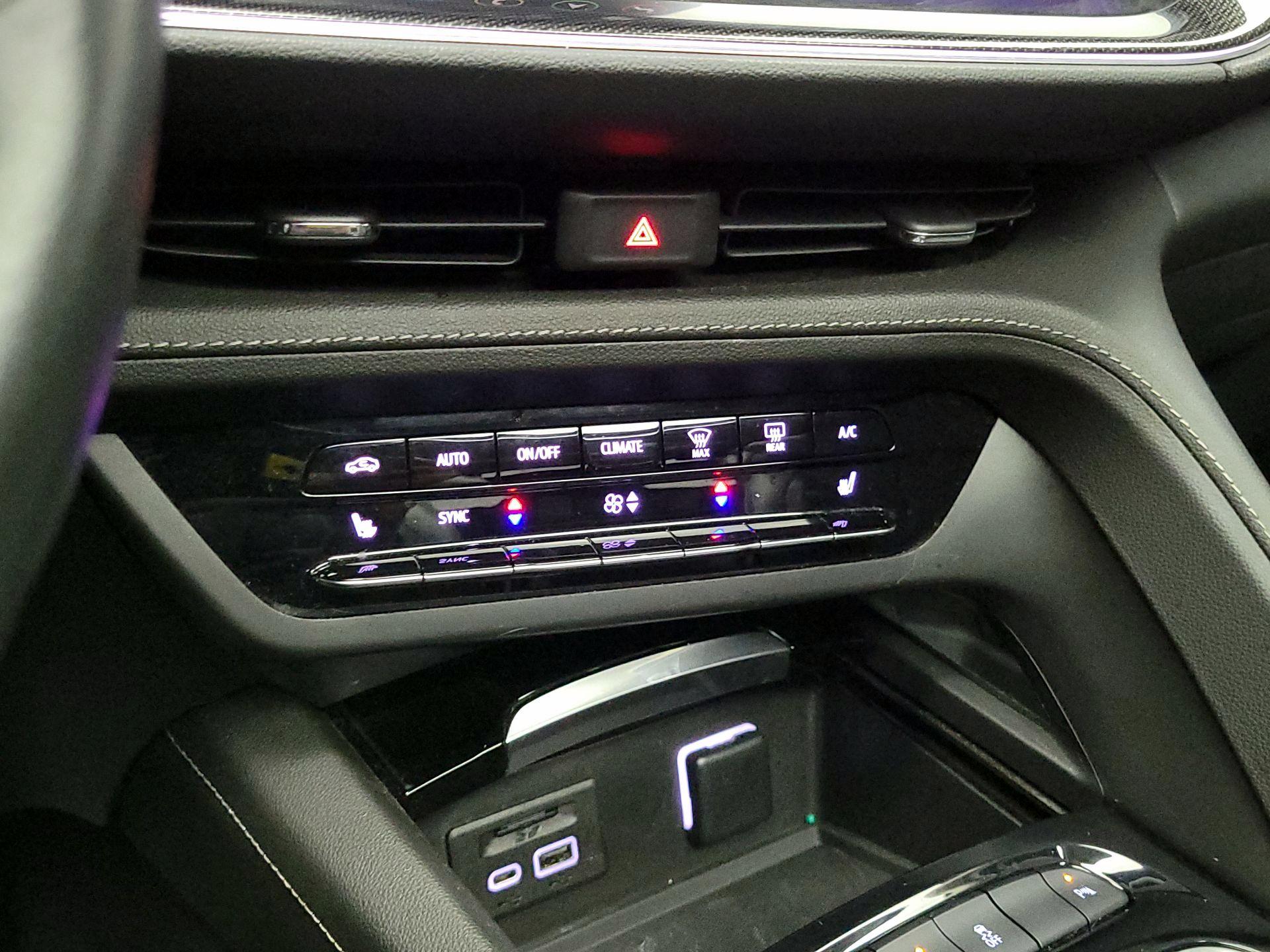 Thumbnail: 2021 Buick Envision - 17