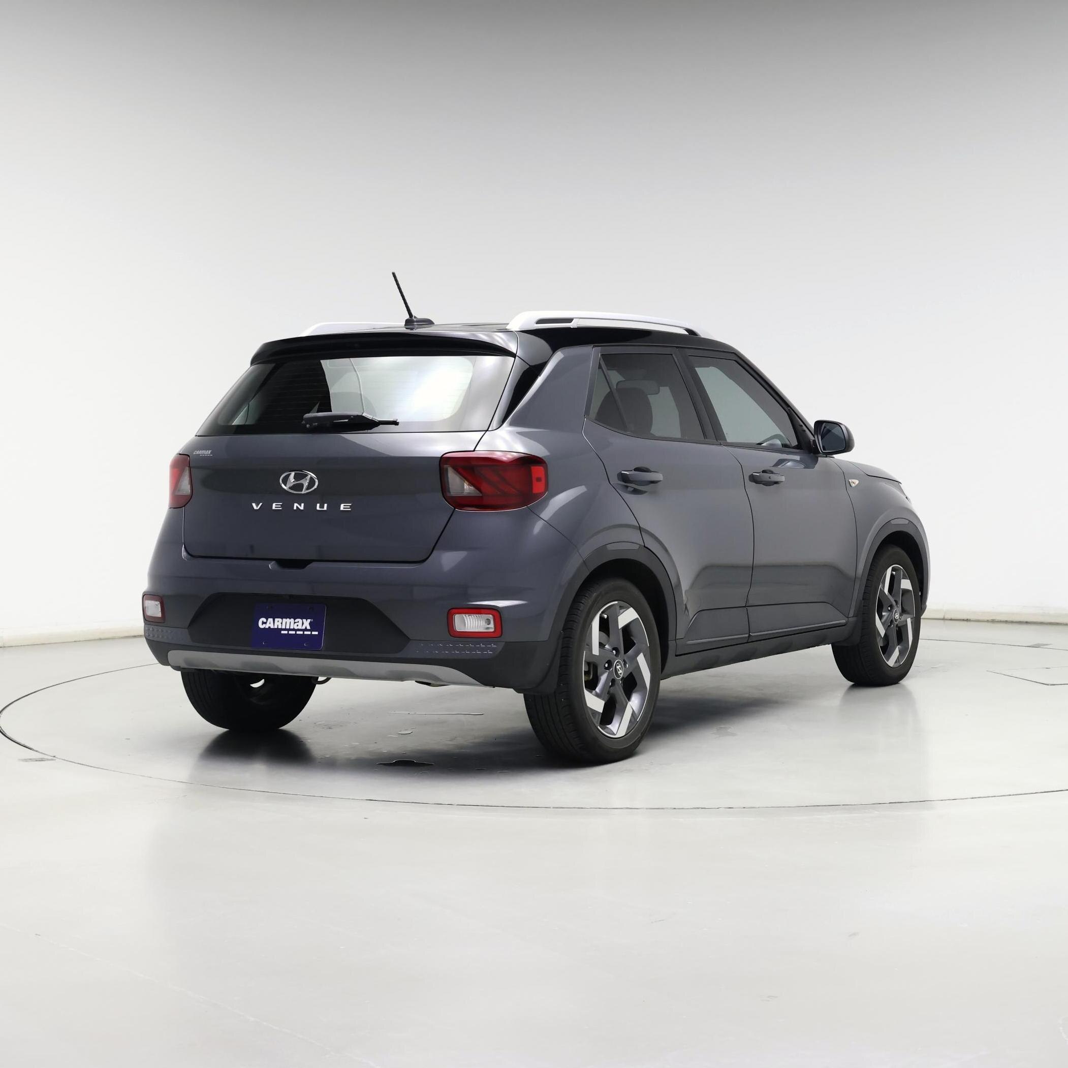 Thumbnail: 2023 Hyundai Venue - 8