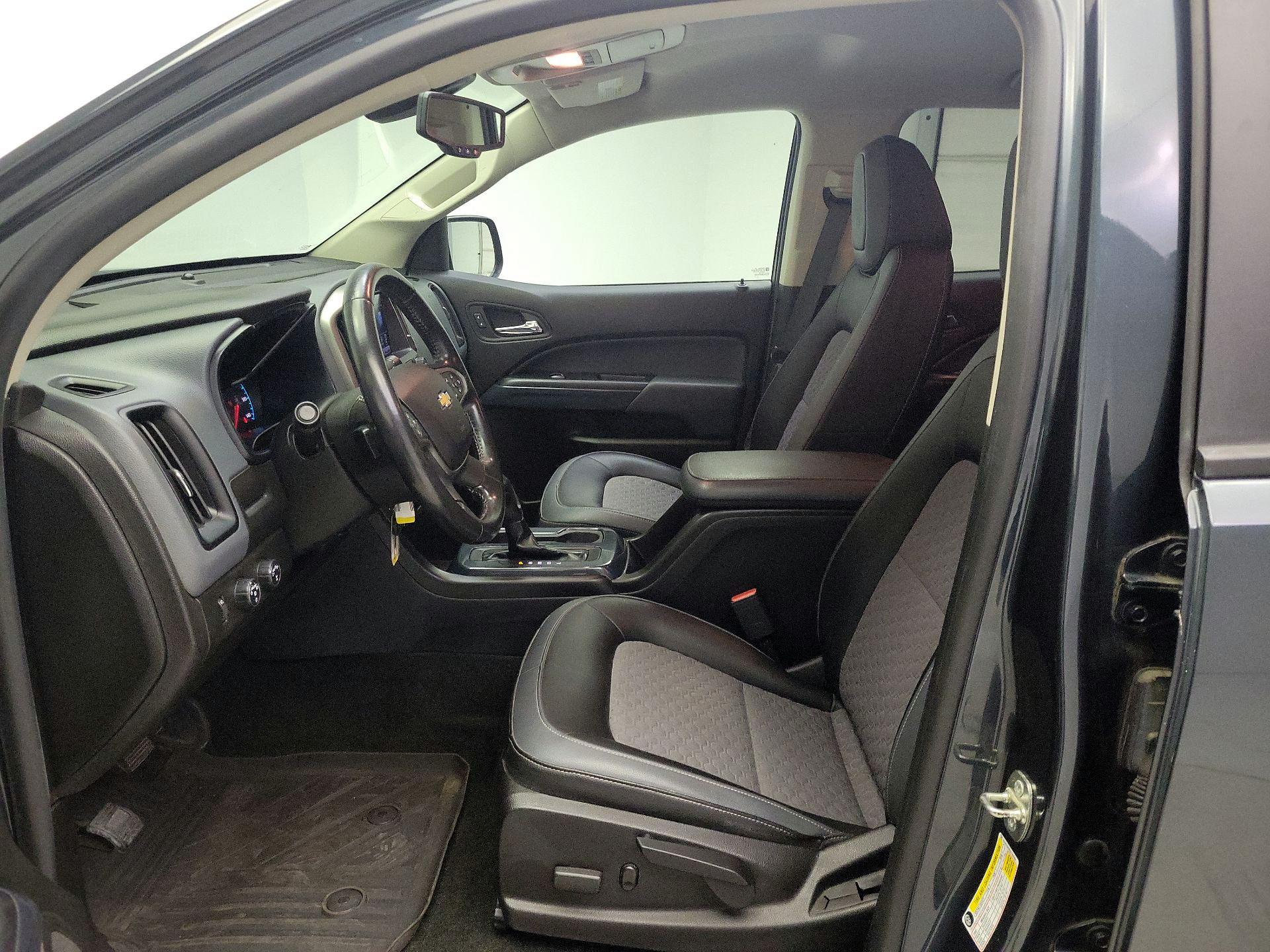 Thumbnail: 2018 Chevrolet Colorado - 11