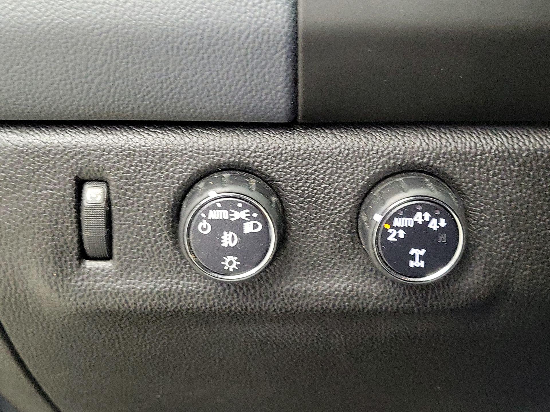 Thumbnail: 2018 Chevrolet Colorado - 13