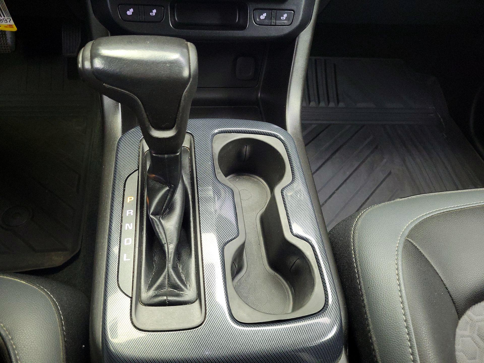 Thumbnail: 2018 Chevrolet Colorado - 17