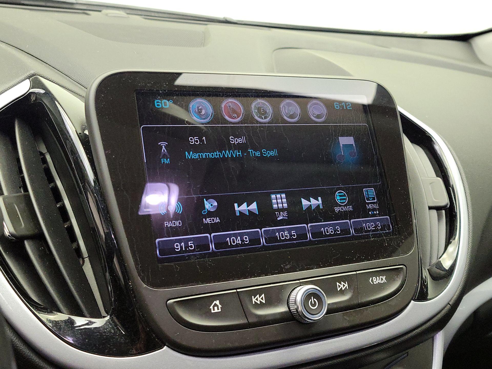 Thumbnail: 2017 Chevrolet Volt - 15