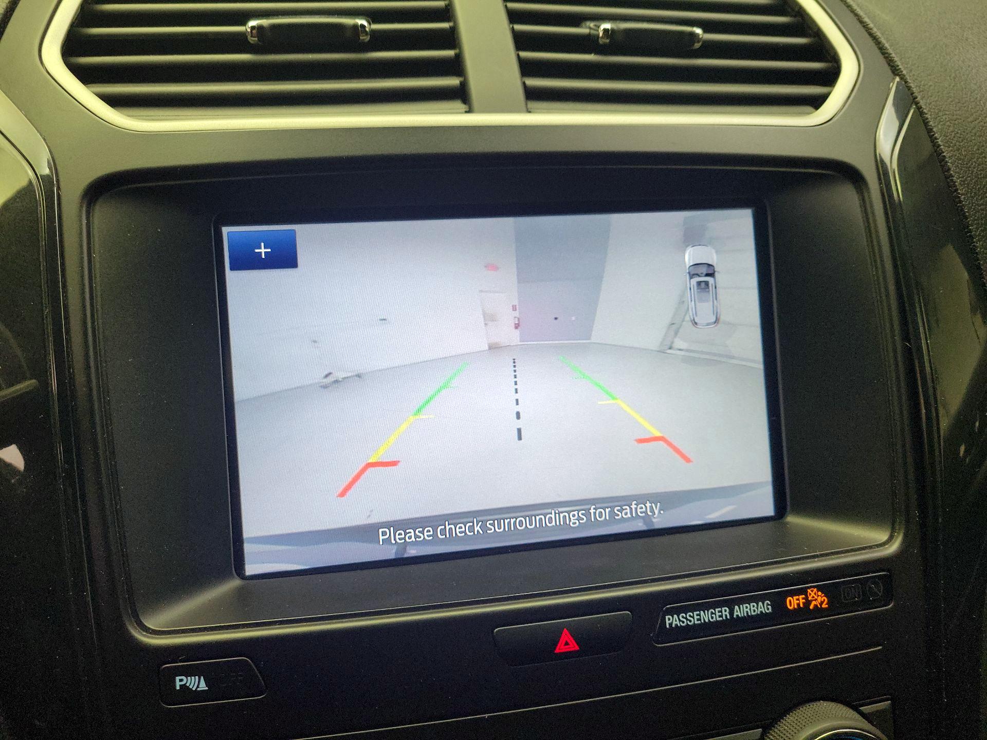 Thumbnail: 2018 Ford Explorer - 14