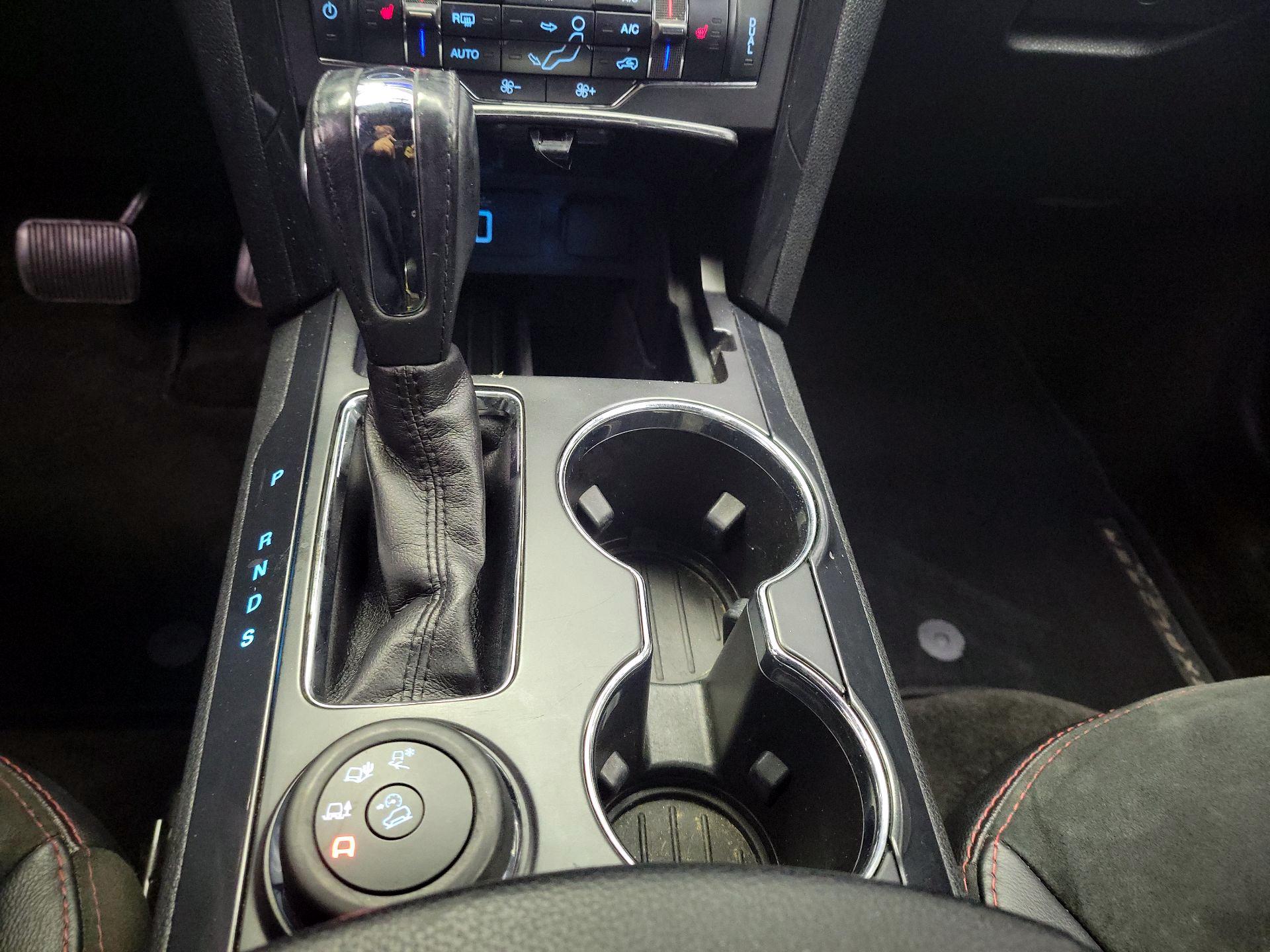 Thumbnail: 2018 Ford Explorer - 17