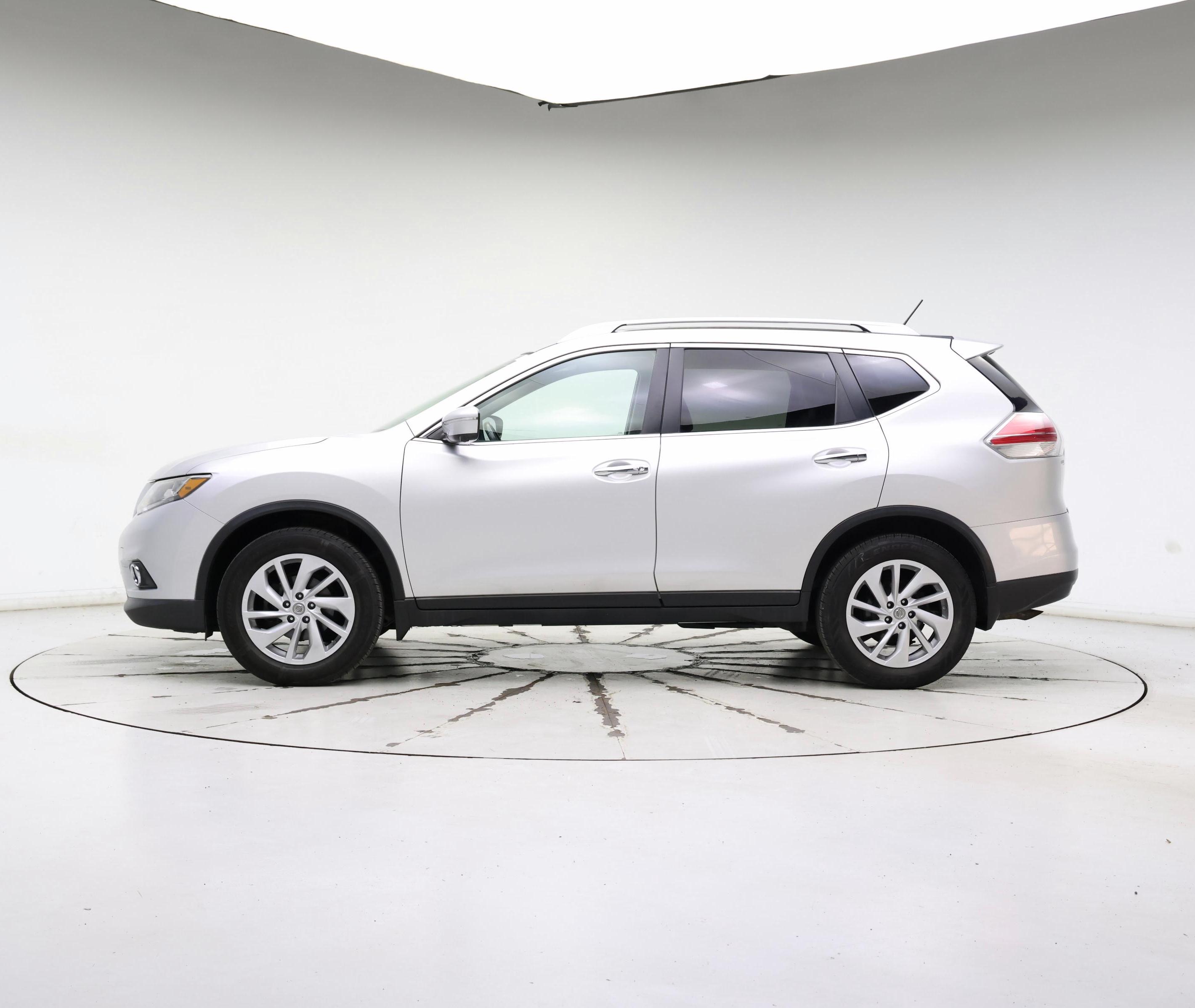 Thumbnail: 2015 Nissan Rogue - 3