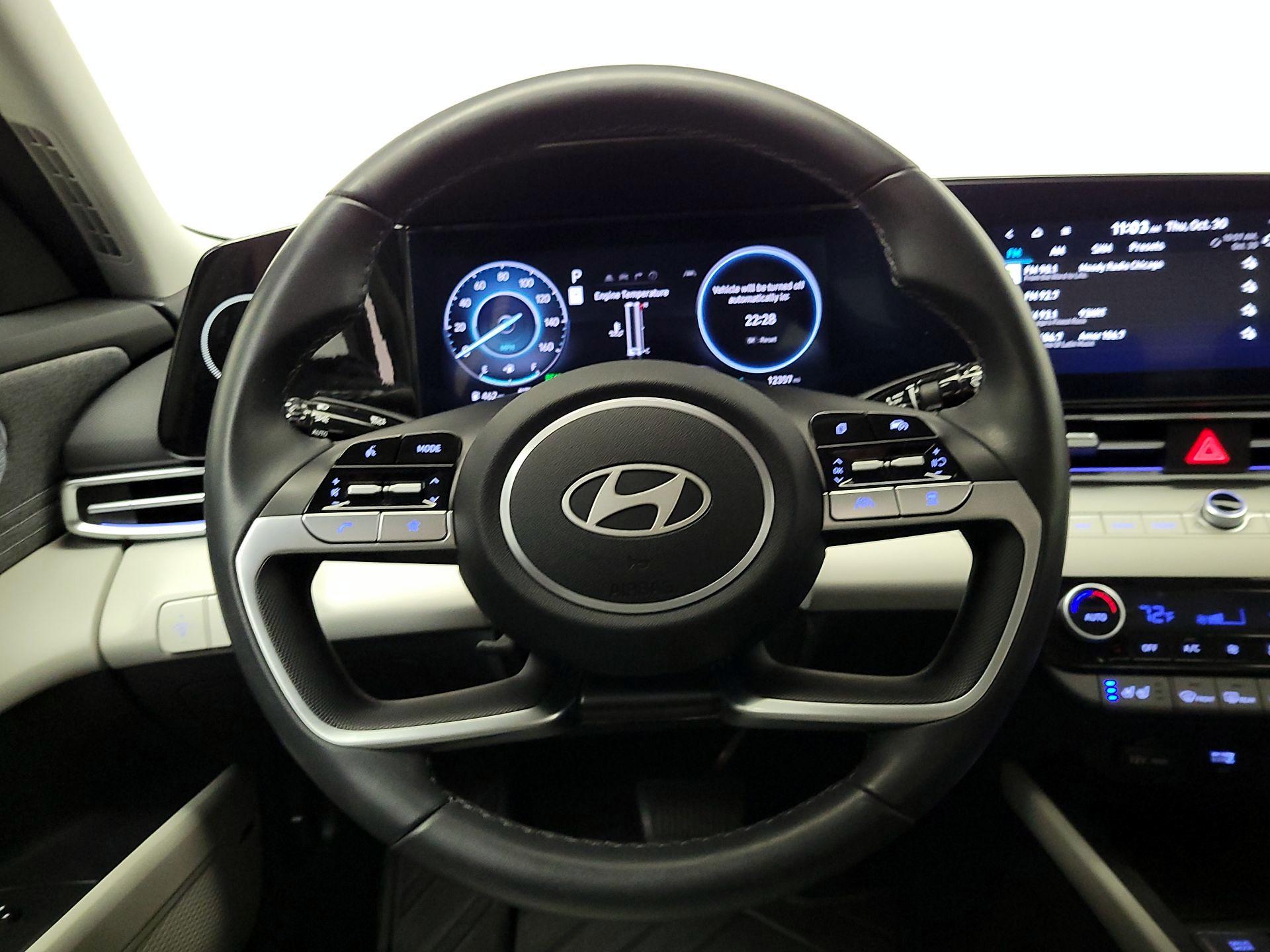 Thumbnail: 2024 Hyundai Elantra - 10