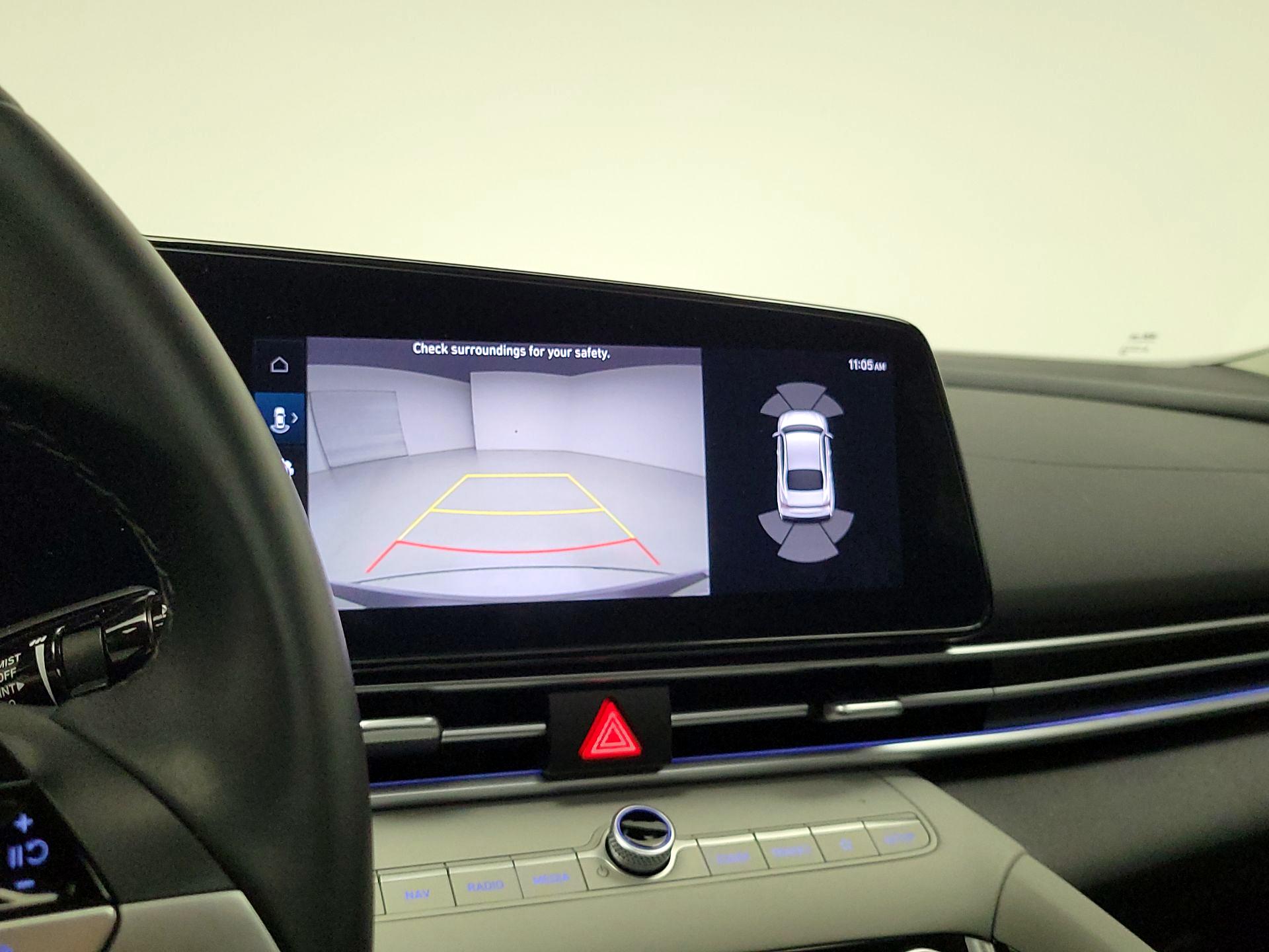 Thumbnail: 2024 Hyundai Elantra - 15