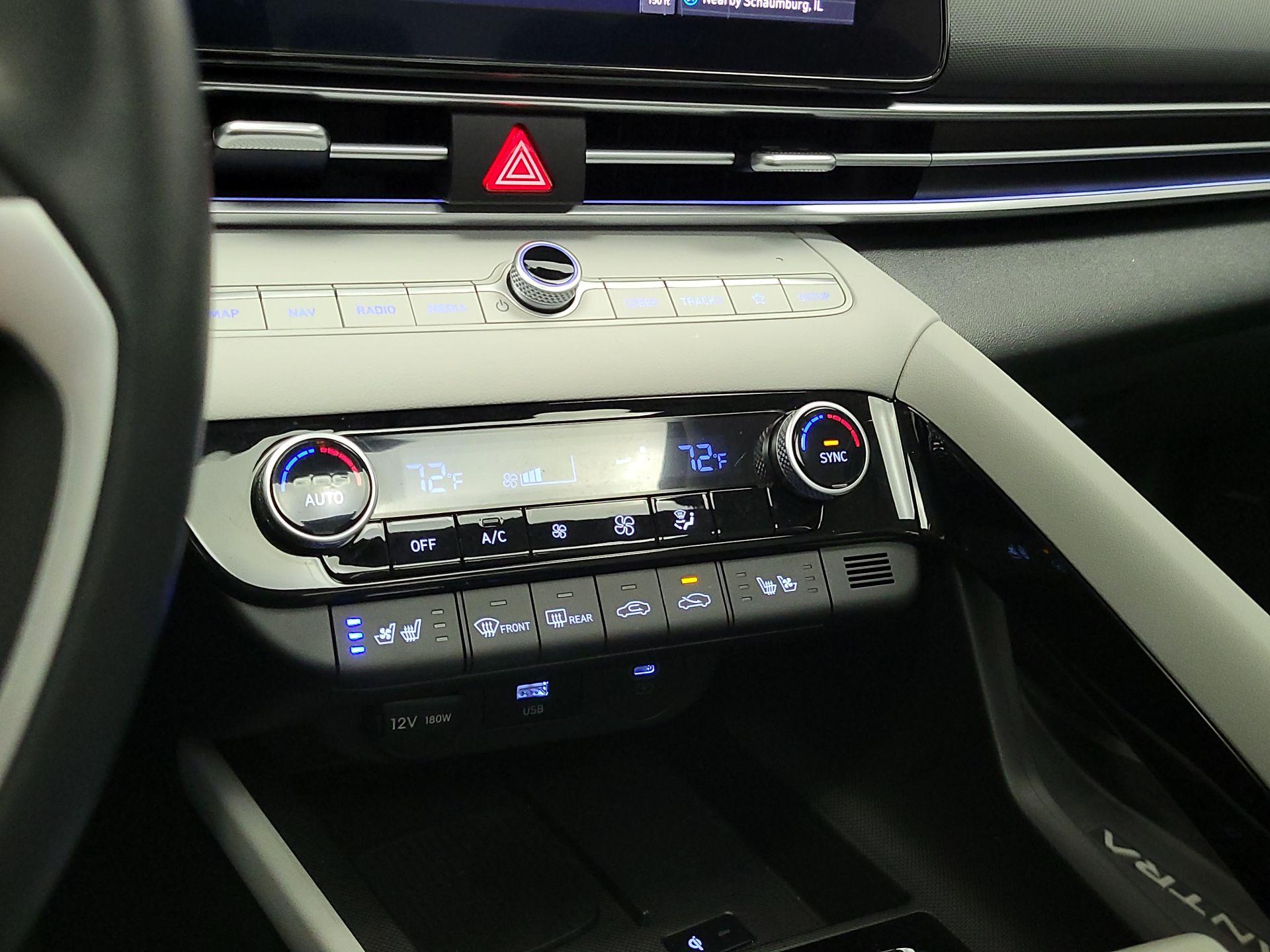 Thumbnail: 2024 Hyundai Elantra - 17