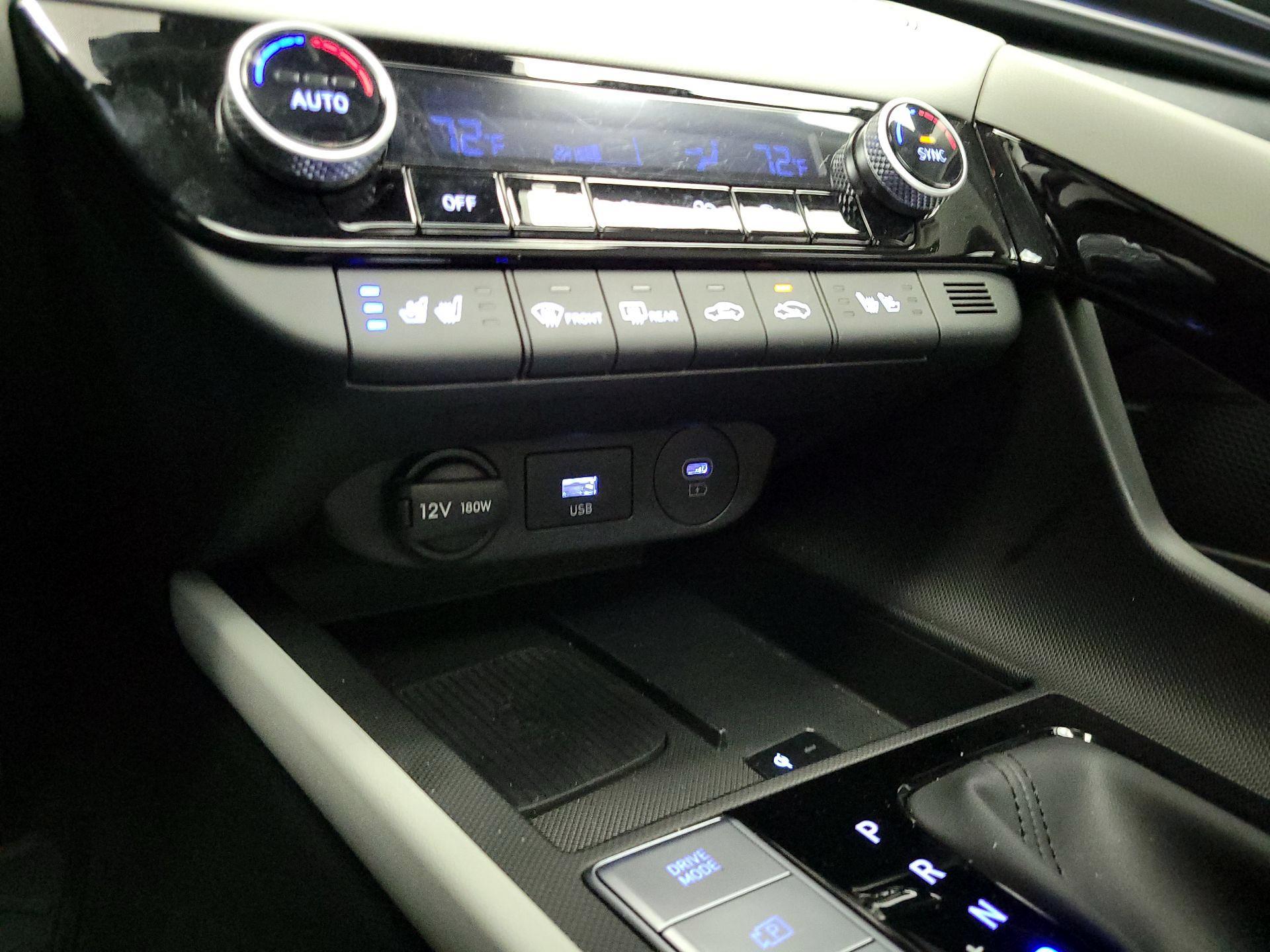 Thumbnail: 2024 Hyundai Elantra - 19