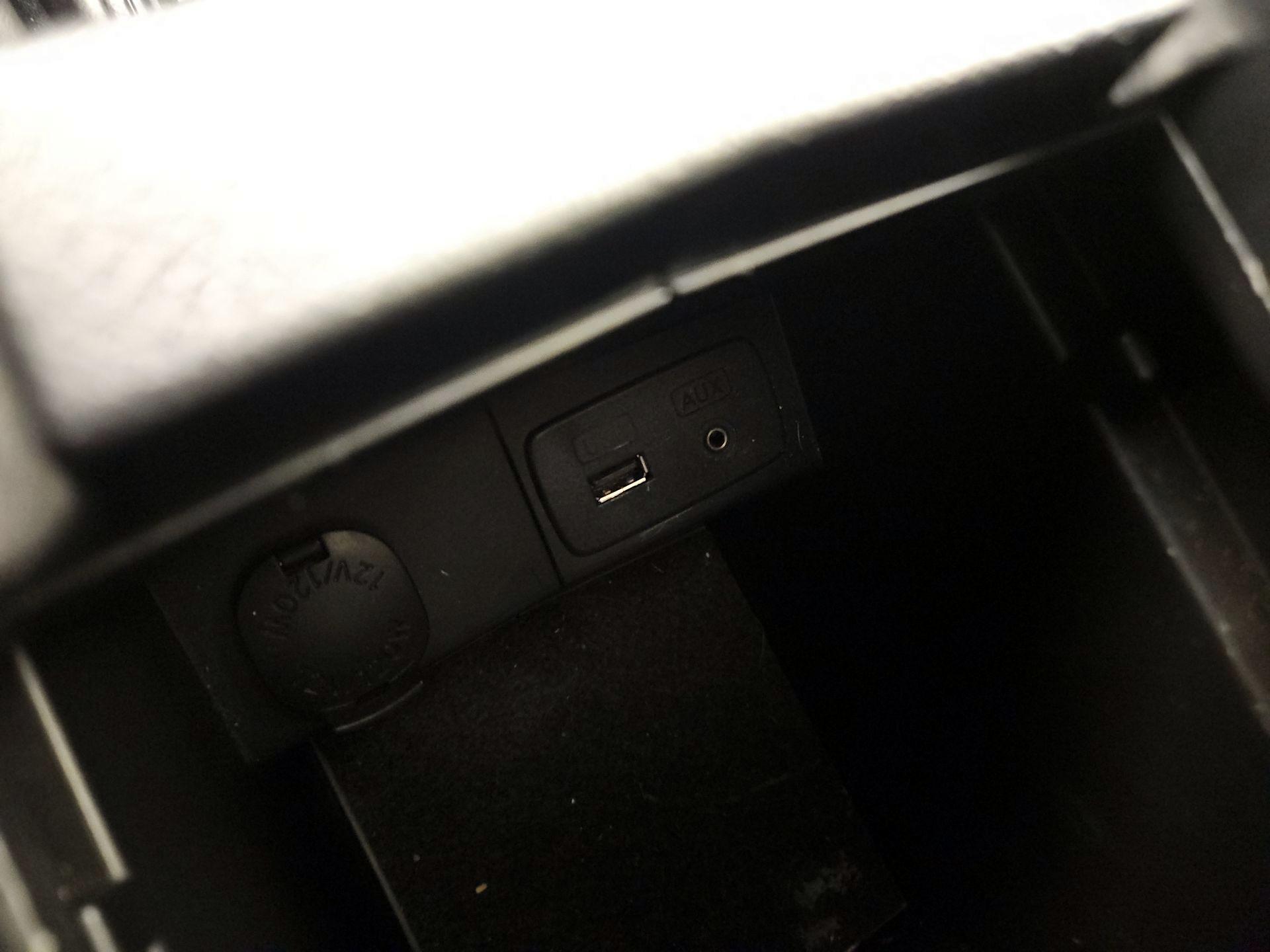 Thumbnail: 2015 Subaru Forester - 17