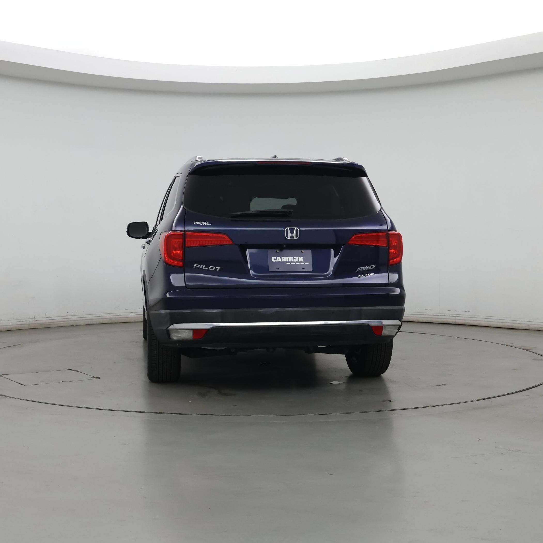 Thumbnail: 2017 Honda Pilot - 6