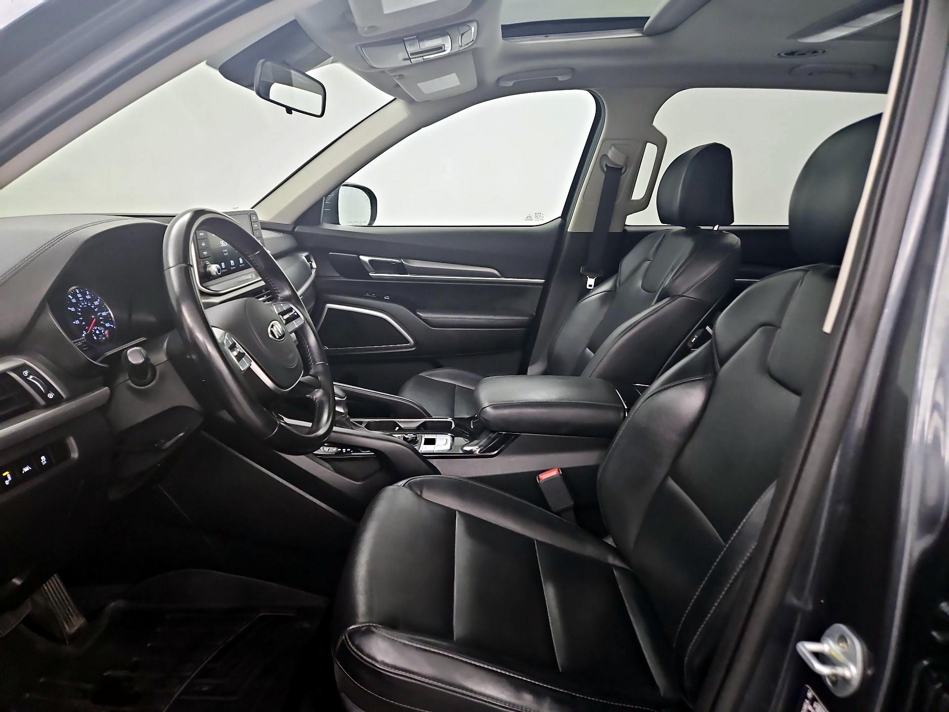 Thumbnail: 2020 Kia Telluride - 11