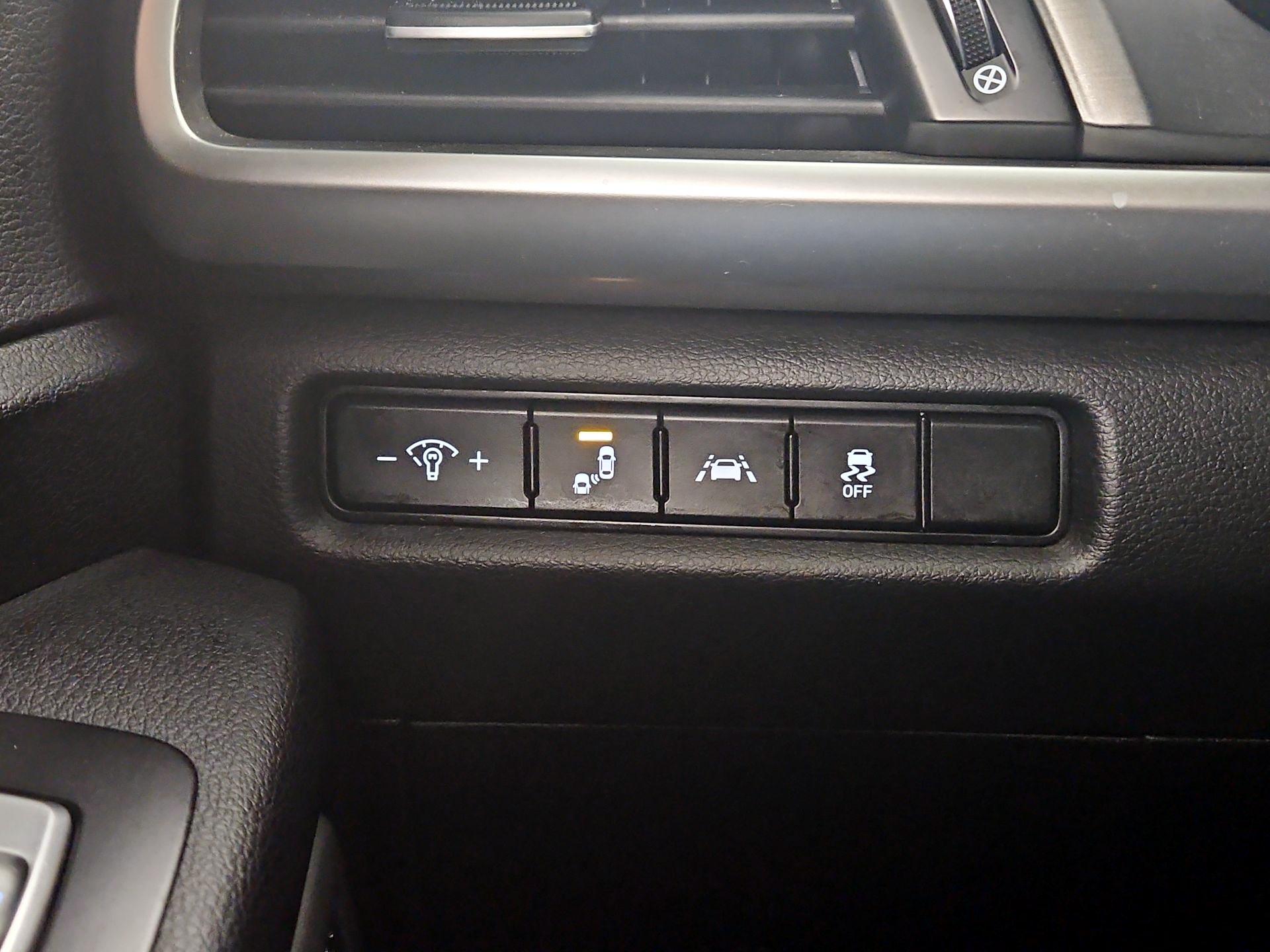 Thumbnail: 2020 Kia Telluride - 13