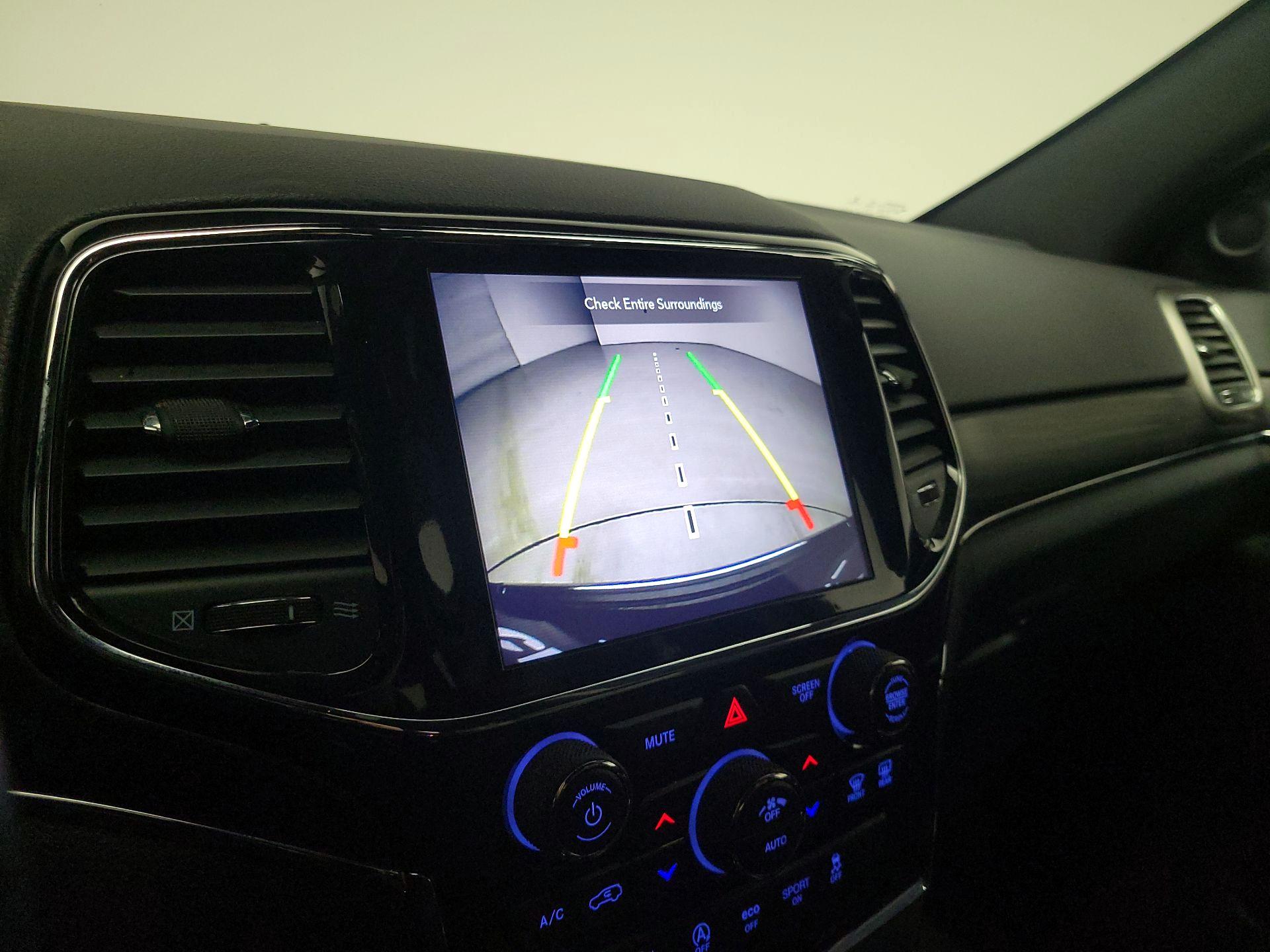 Thumbnail: 2021 Jeep Grand Cherokee - 15