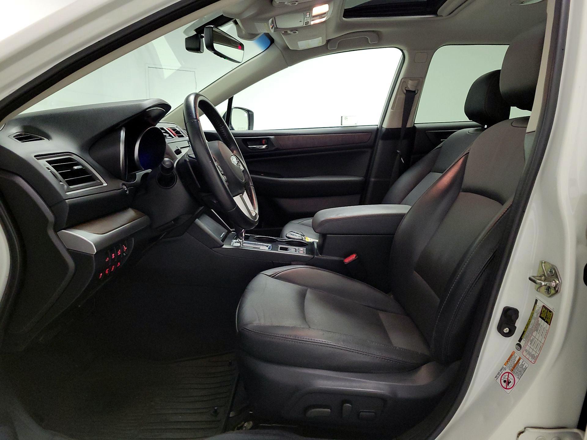 Thumbnail: 2017 Subaru Outback - 11