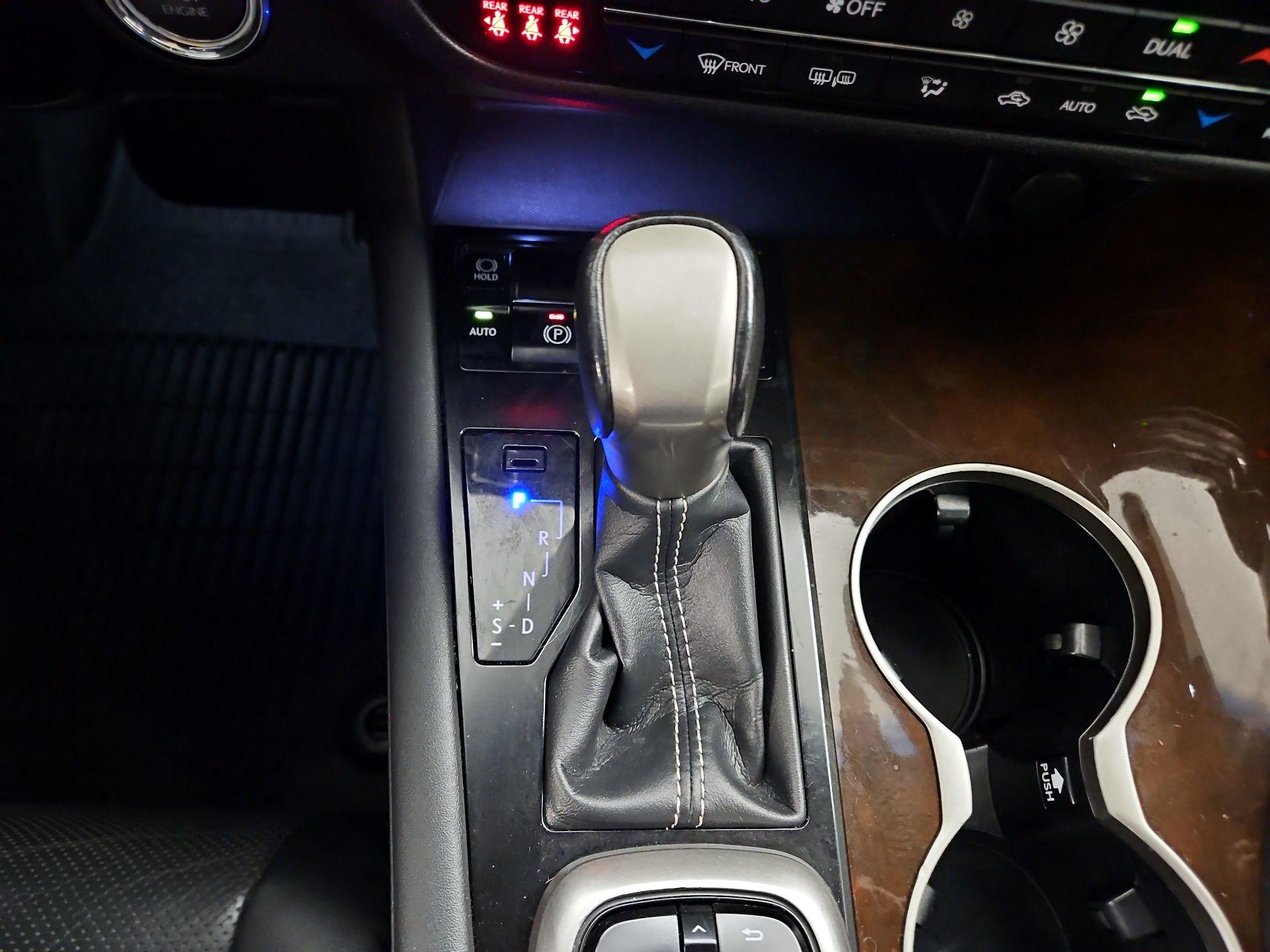 Thumbnail: 2019 Lexus RX - 18