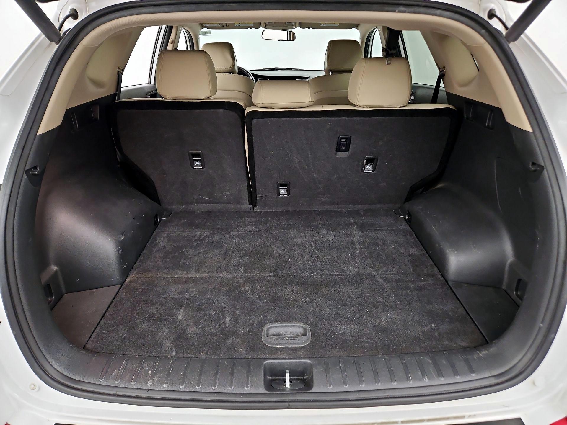 Thumbnail: 2016 Hyundai Tucson - 20