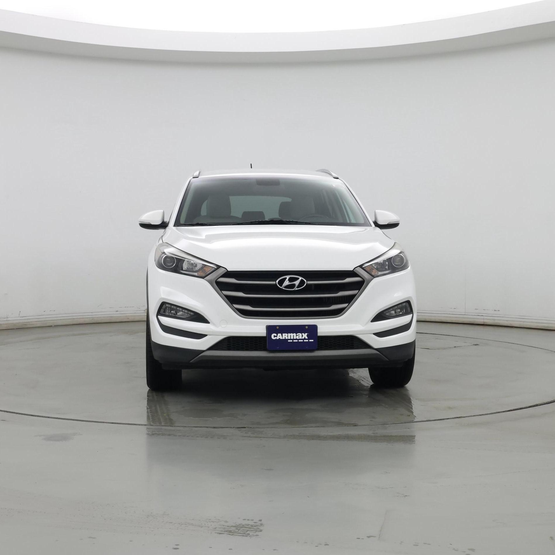 Thumbnail: 2016 Hyundai Tucson - 5
