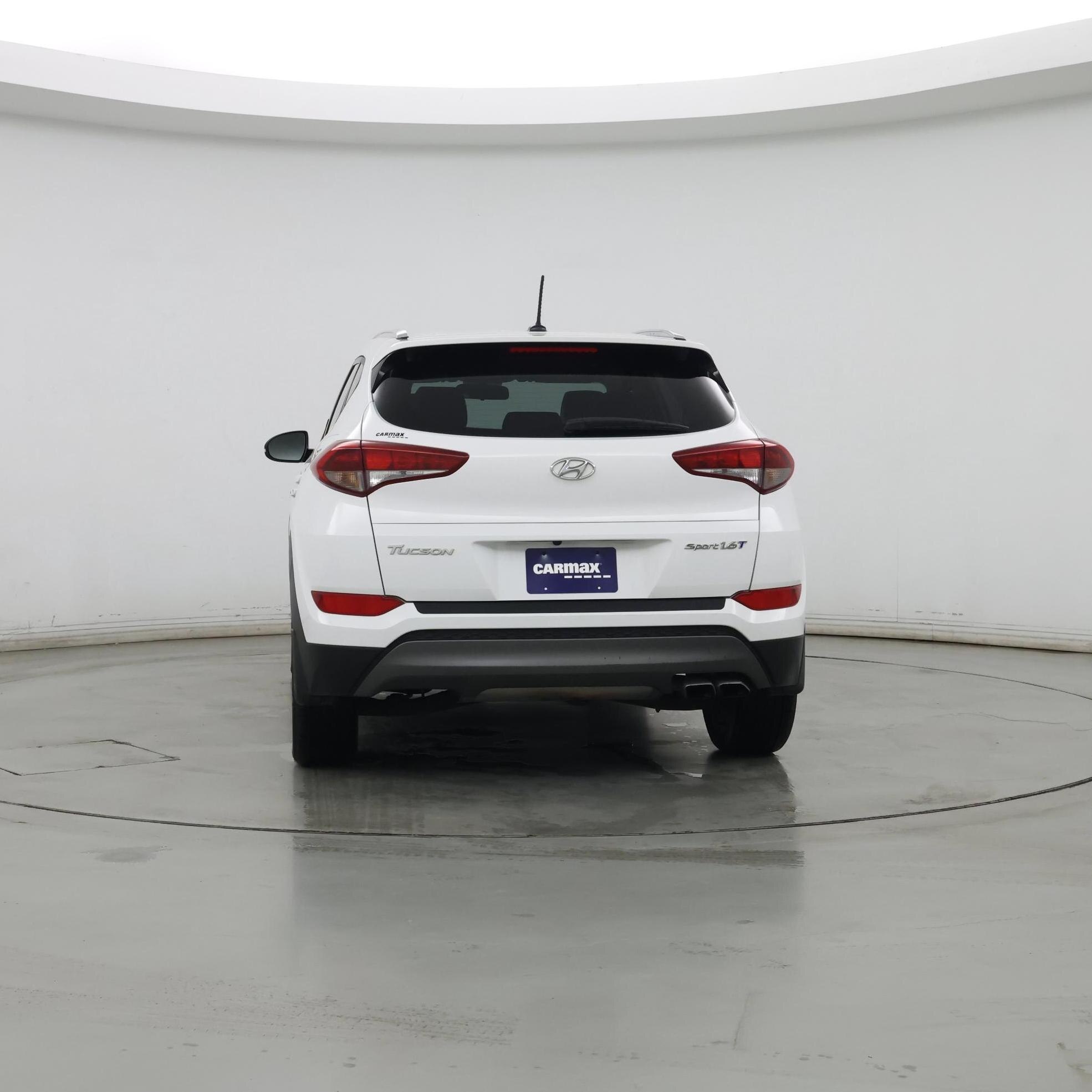 Thumbnail: 2016 Hyundai Tucson - 6
