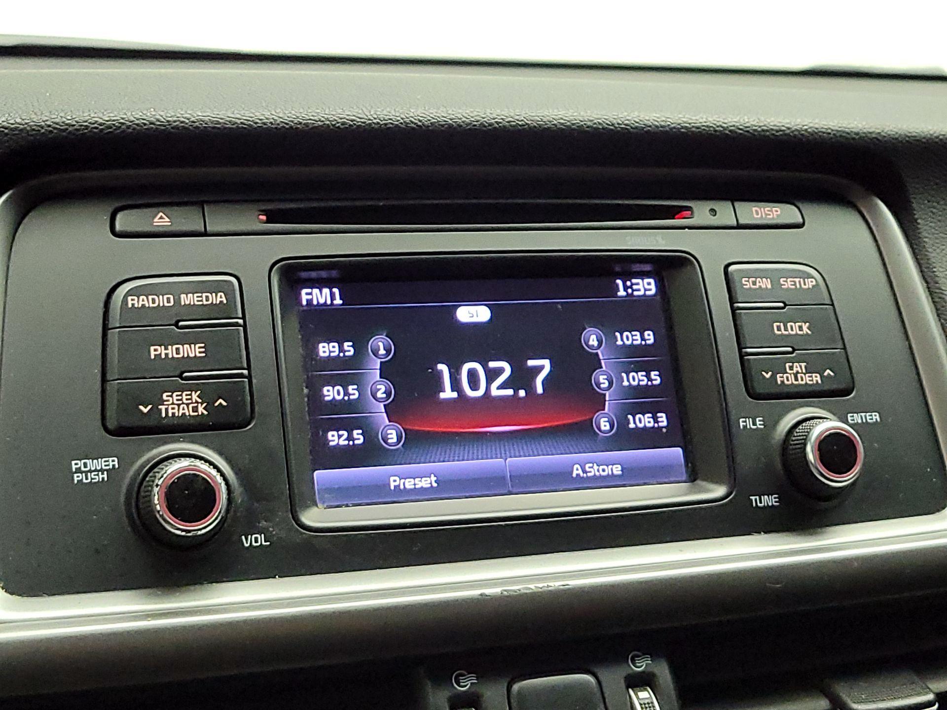 Thumbnail: 2016 Kia Optima - 15