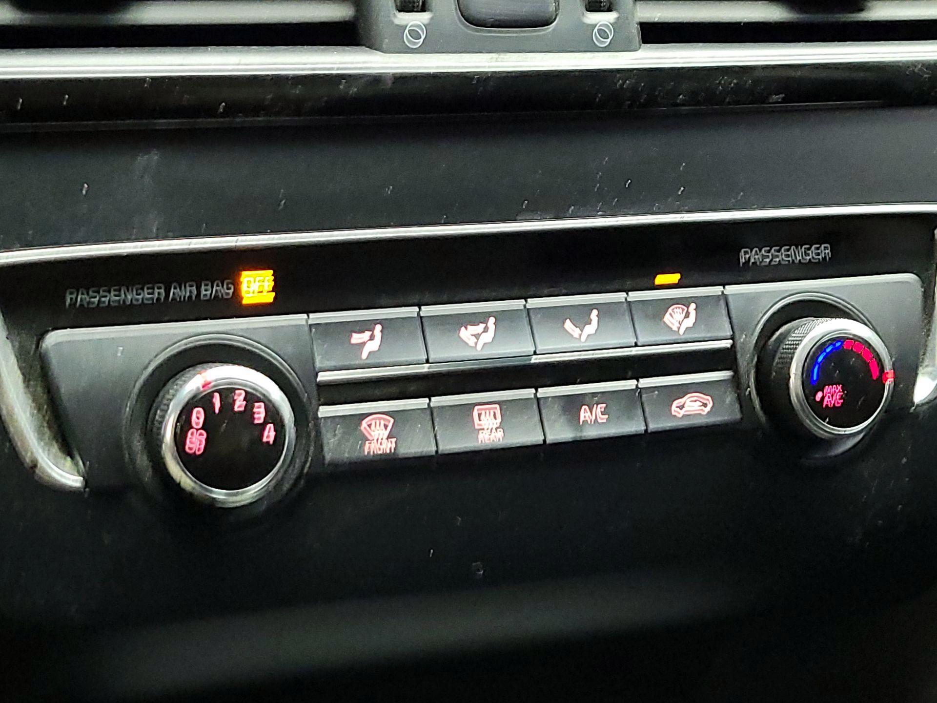 Thumbnail: 2016 Kia Optima - 16