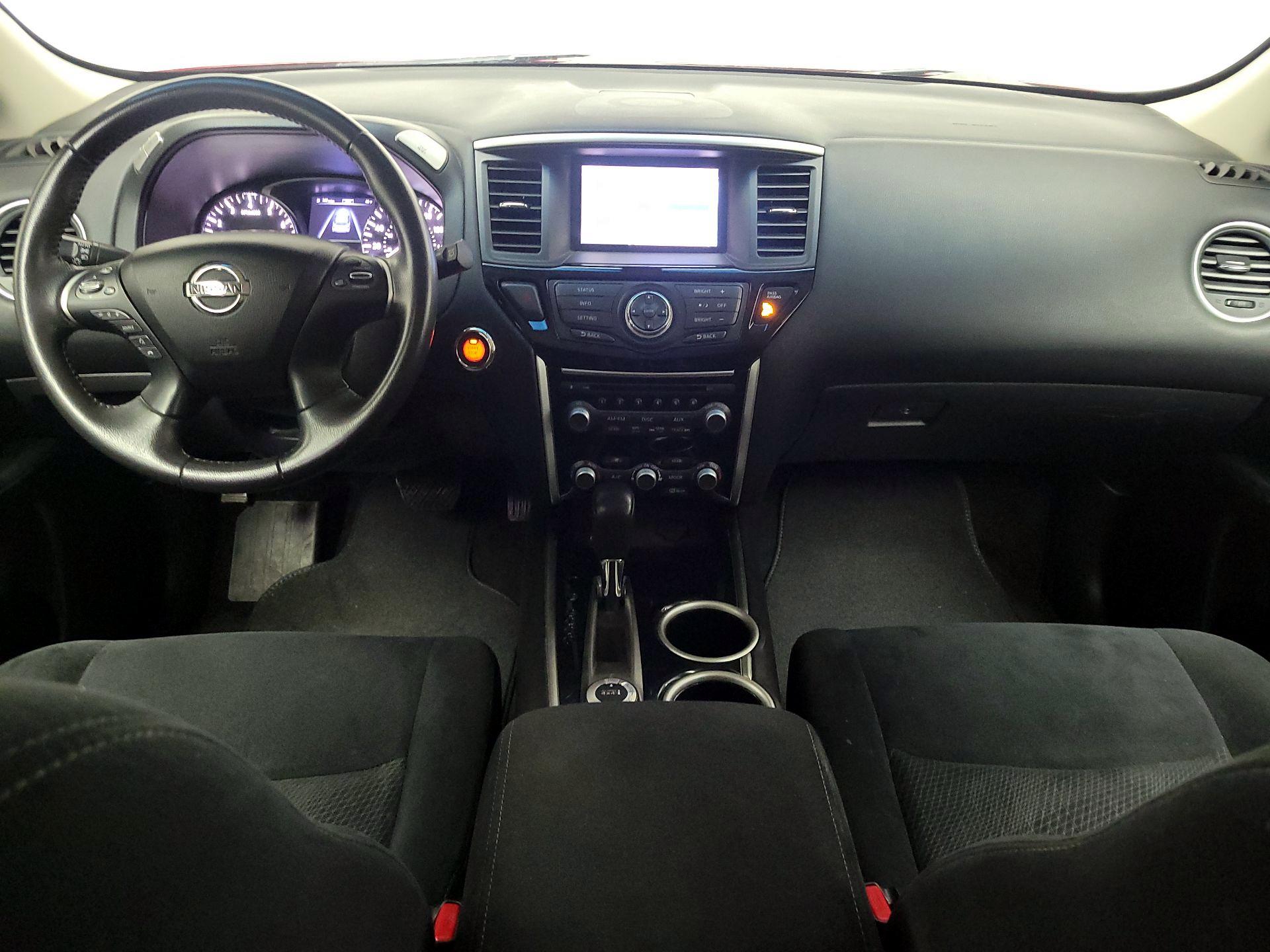 Thumbnail: 2014 Nissan Pathfinder - 9