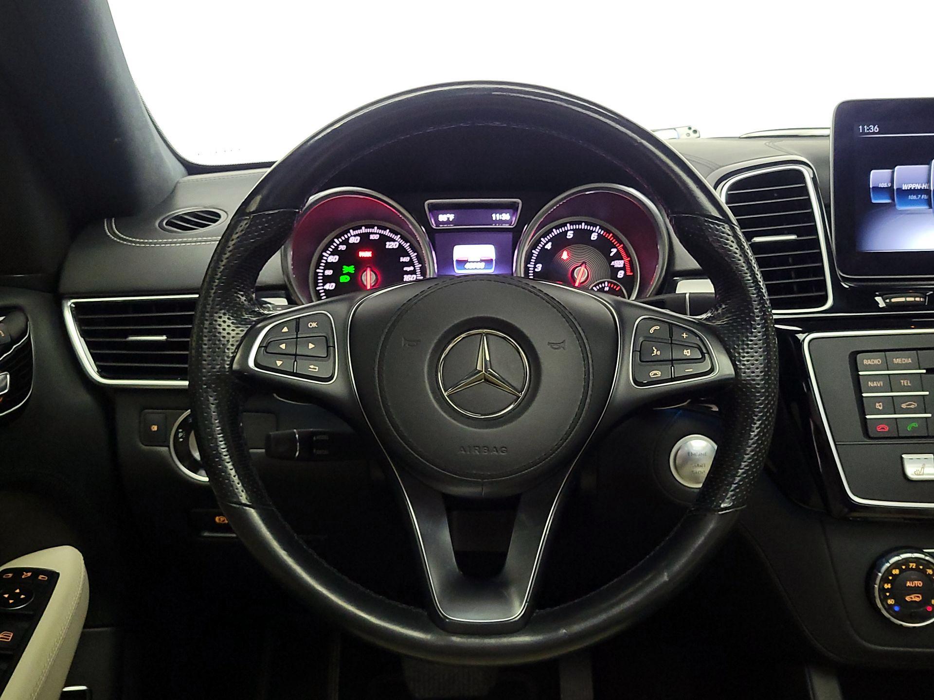 Thumbnail: 2018 Mercedes-Benz GLS - 10