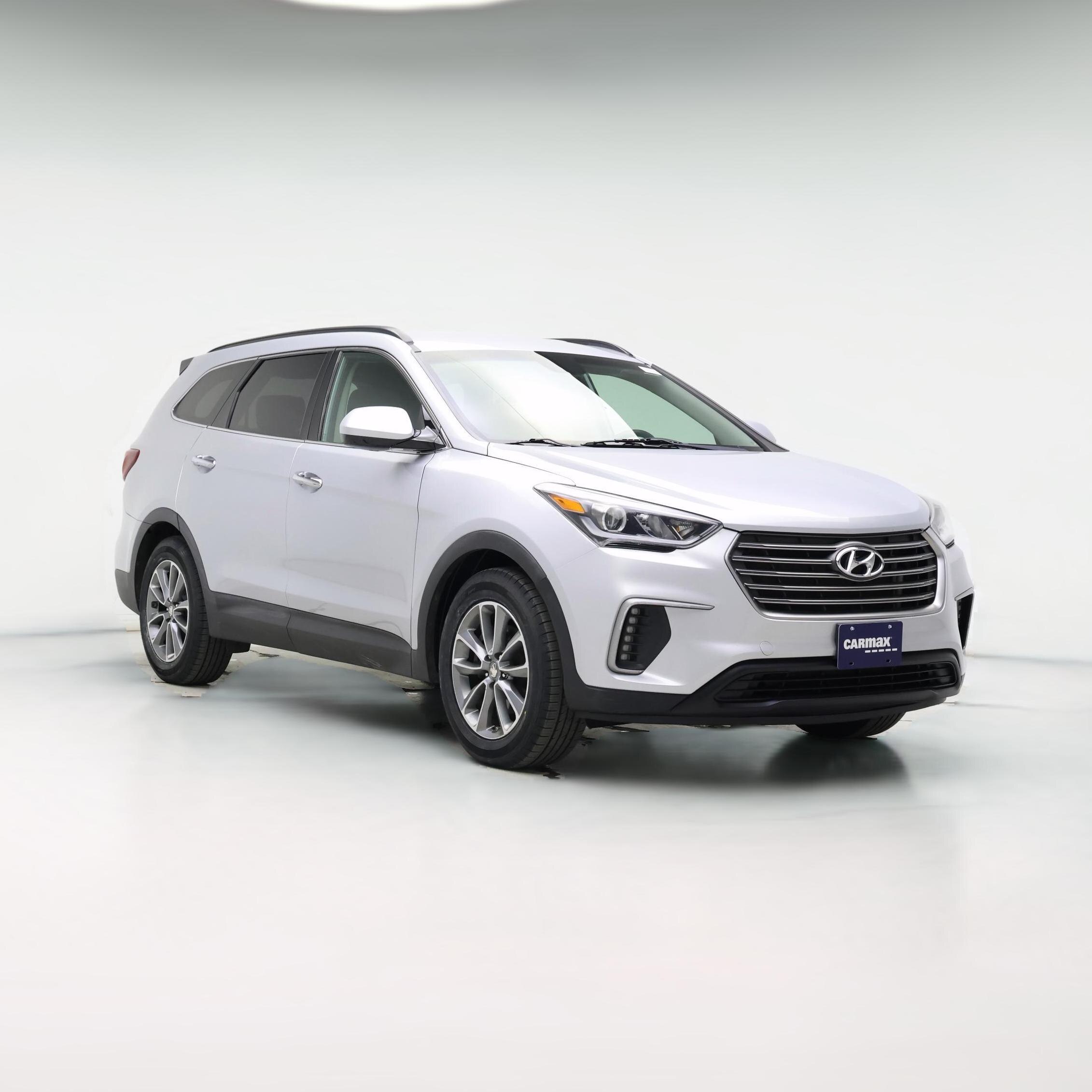 Thumbnail: 2017 Hyundai Santa Fe - 1