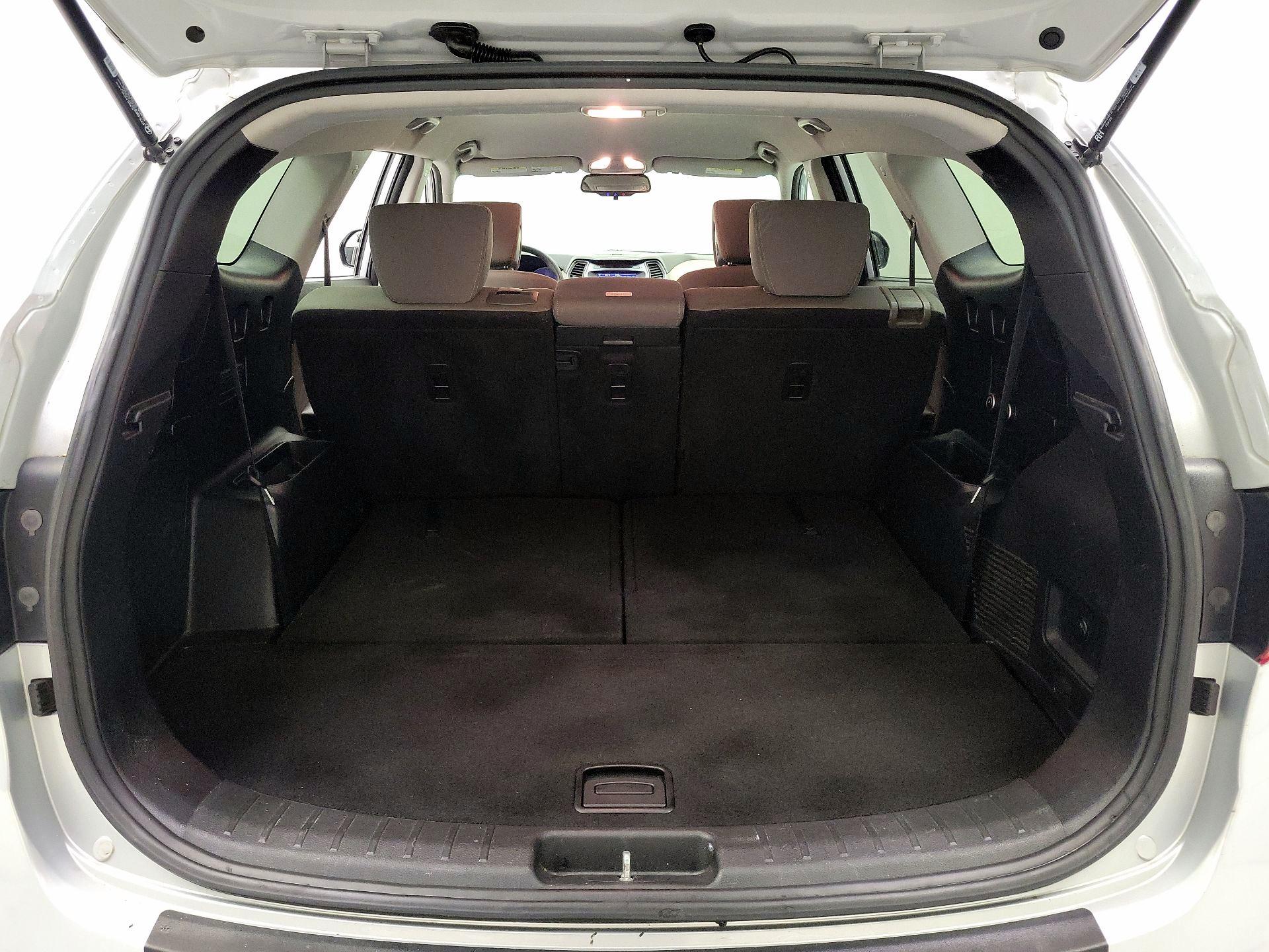 Thumbnail: 2017 Hyundai Santa Fe - 19