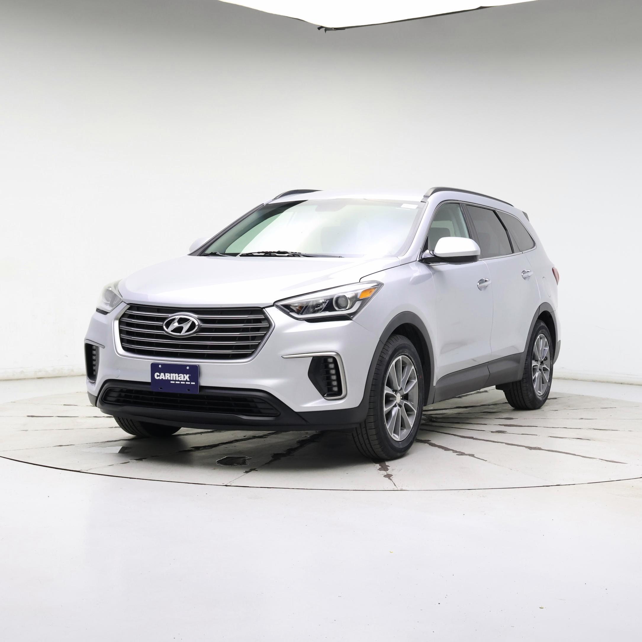 Thumbnail: 2017 Hyundai Santa Fe - 4