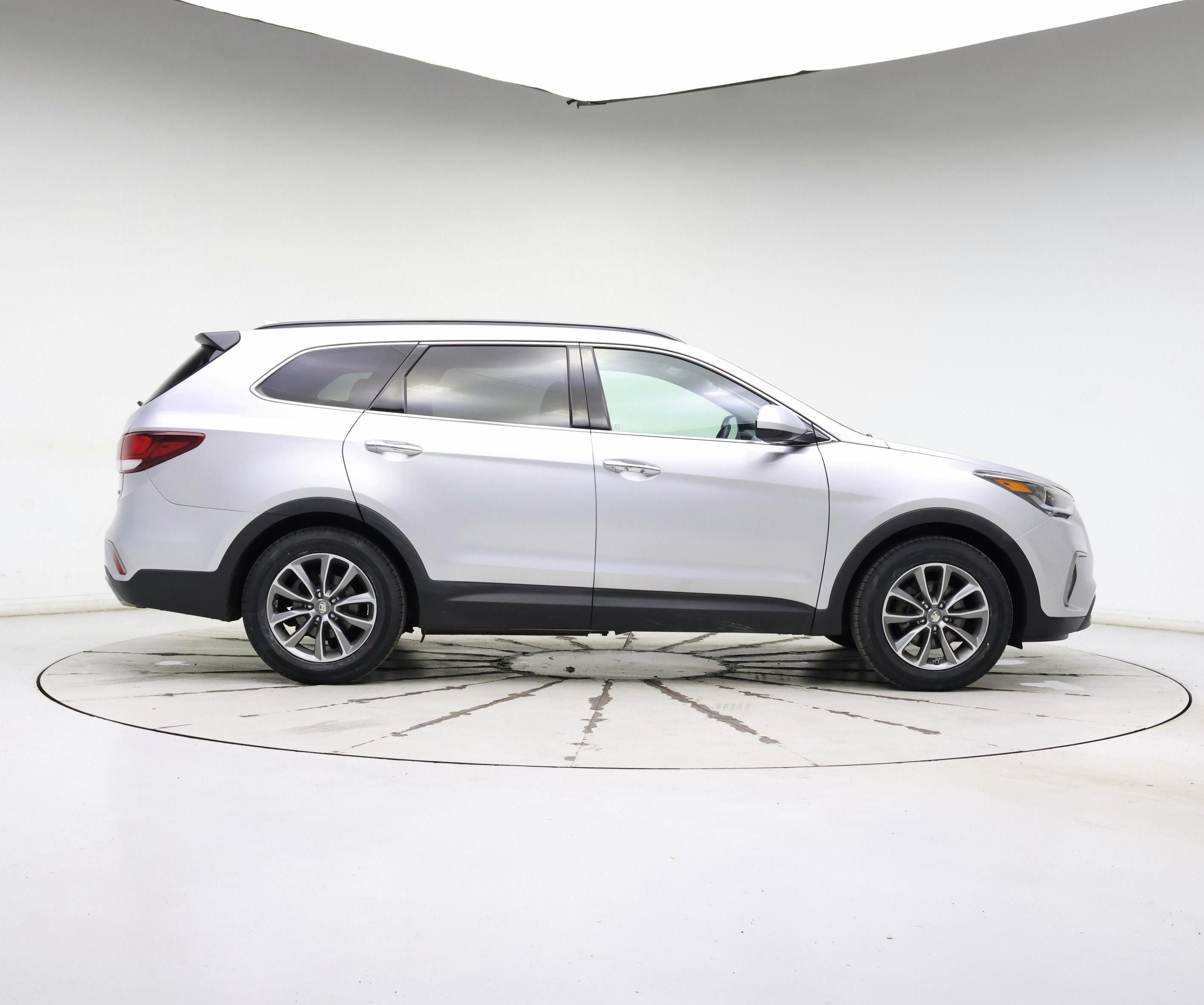 Thumbnail: 2017 Hyundai Santa Fe - 7