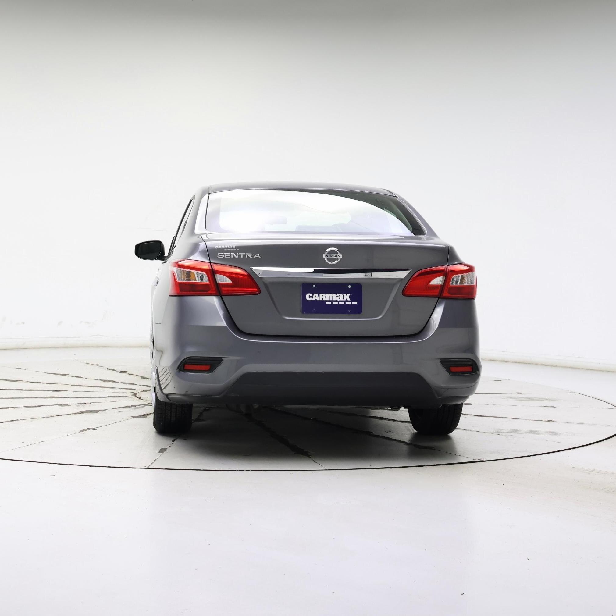 Thumbnail: 2017 Nissan Sentra - 6