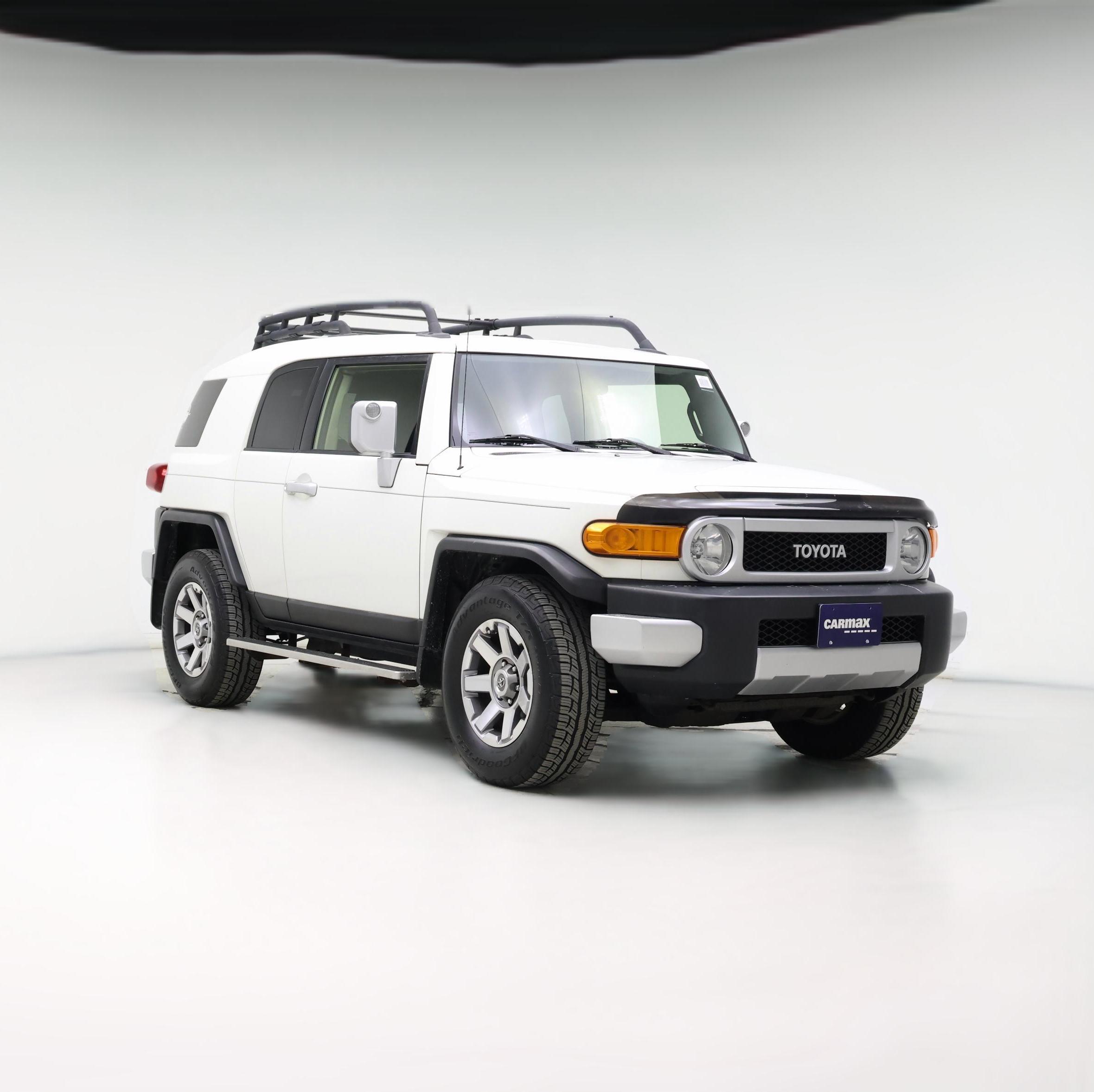 Thumbnail: 2014 Toyota FJ Cruiser - 1