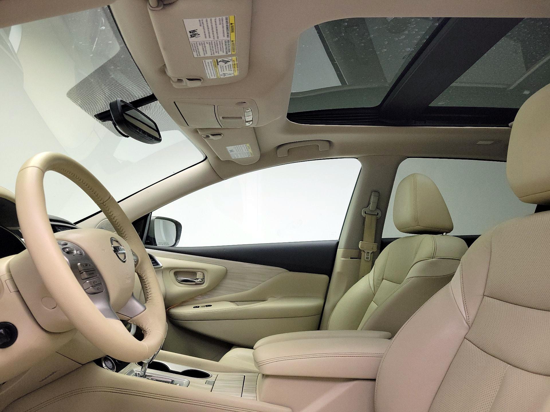 Thumbnail: 2016 Nissan Murano - 18