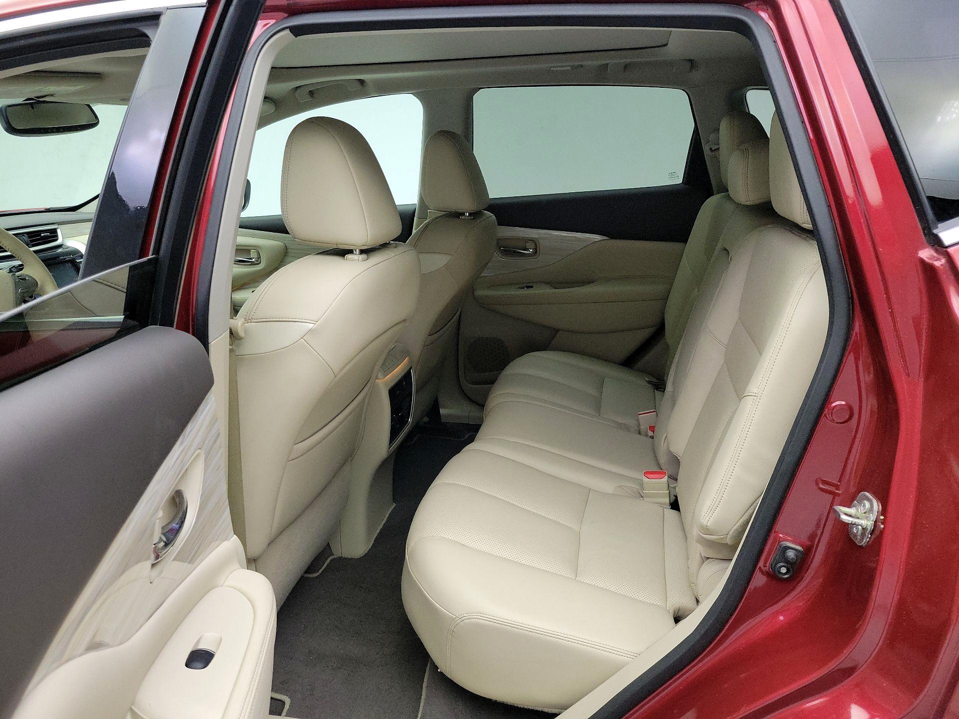 Thumbnail: 2016 Nissan Murano - 19